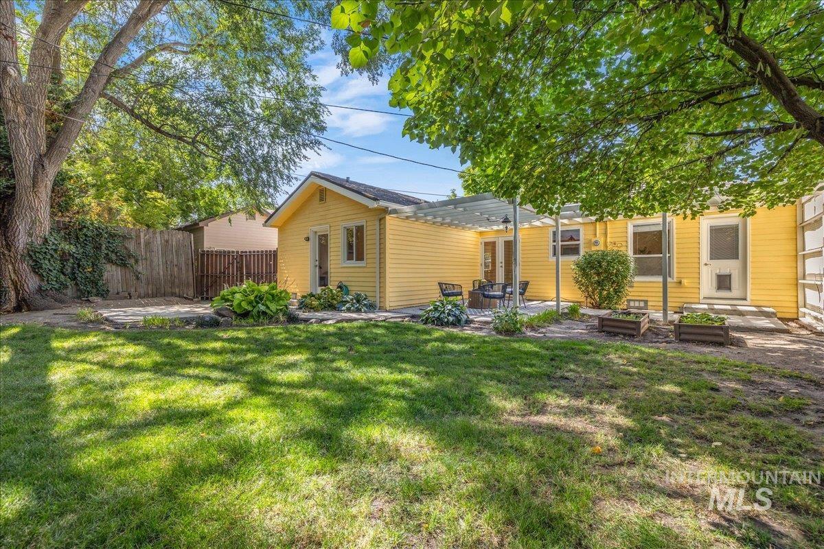 2710 N 28th St, Boise, Idaho 83703, 4 Bedrooms, 2 Bathrooms, Residential For Sale, Price $699,900,MLS 98999620
