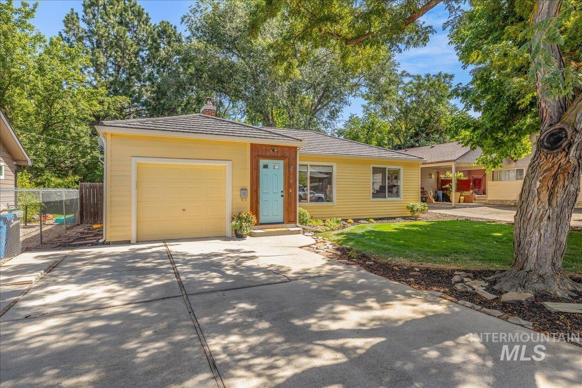 2710 N 28th St, Boise, Idaho 83703, 4 Bedrooms, 2 Bathrooms, Residential For Sale, Price $699,900,MLS 98999620