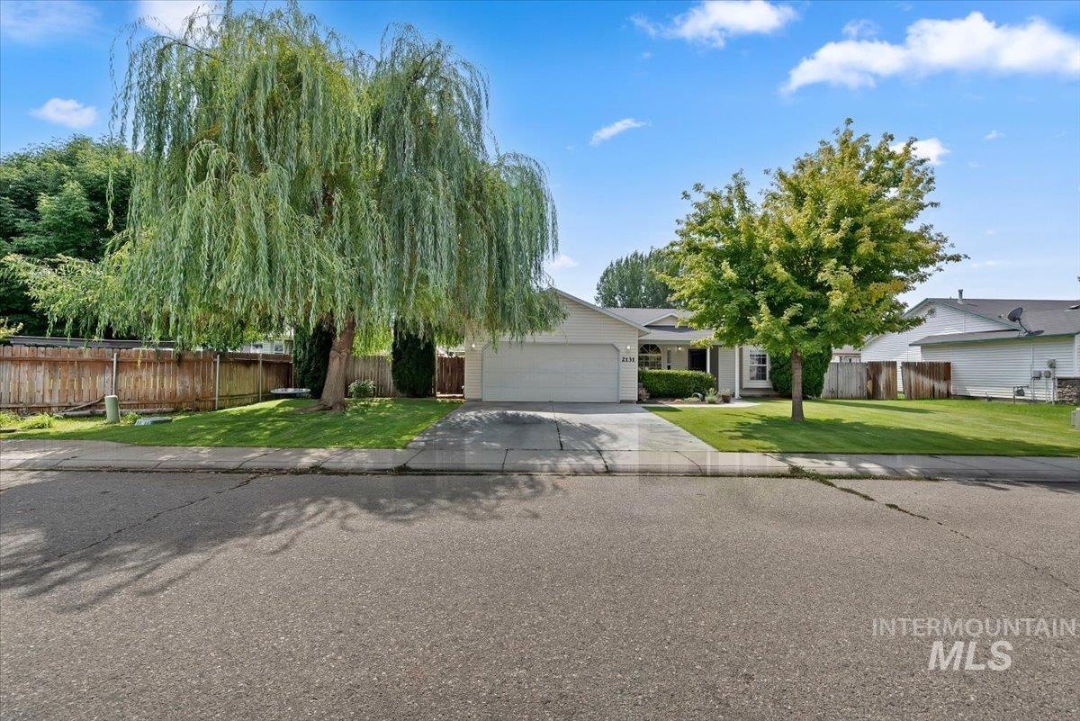 2131 E Colorado Ave, Nampa, Idaho 83686, 3 Bedrooms, 2 Bathrooms, Residential For Sale, Price $410,000,MLS 98999627