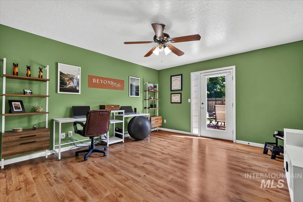 2131 E Colorado Ave, Nampa, Idaho 83686, 3 Bedrooms, 2 Bathrooms, Residential For Sale, Price $410,000,MLS 98999627