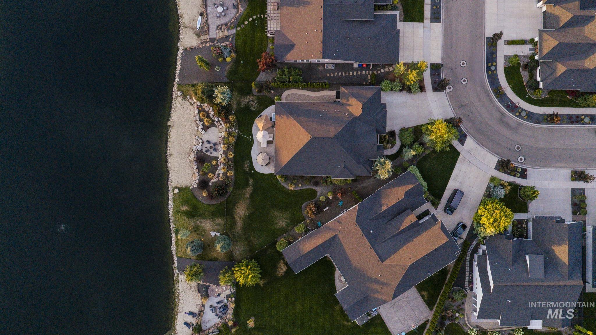 1345 N Triathlon Ave, Eagle, Idaho 83616, 3 Bedrooms, 3.5 Bathrooms, Residential For Sale, Price $1,268,000,MLS 98999630