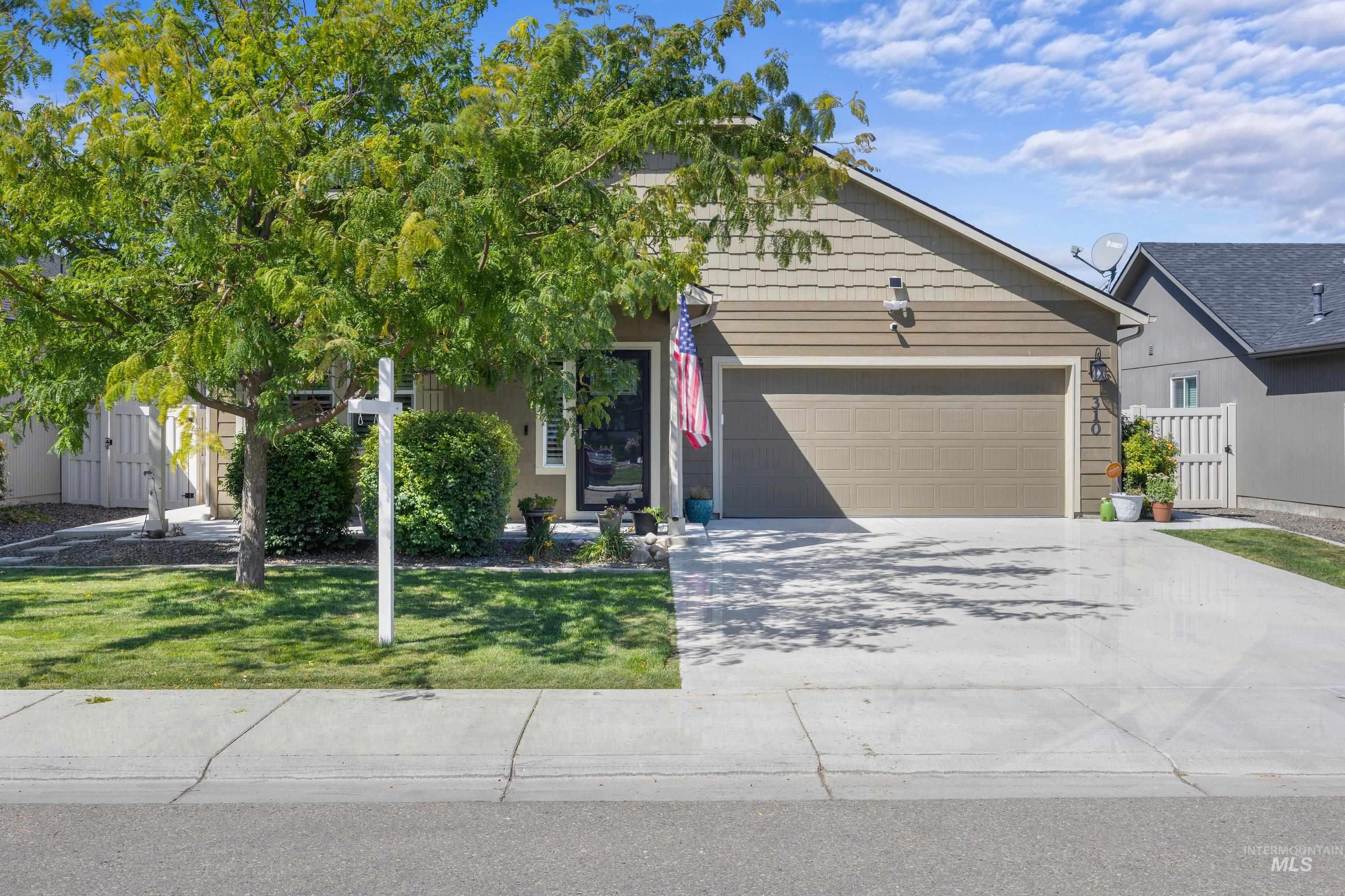 310 S Voyage Ave, Caldwell, Idaho 83605, 3 Bedrooms, 2 Bathrooms, Residential For Sale, Price $400,000,MLS 98999632