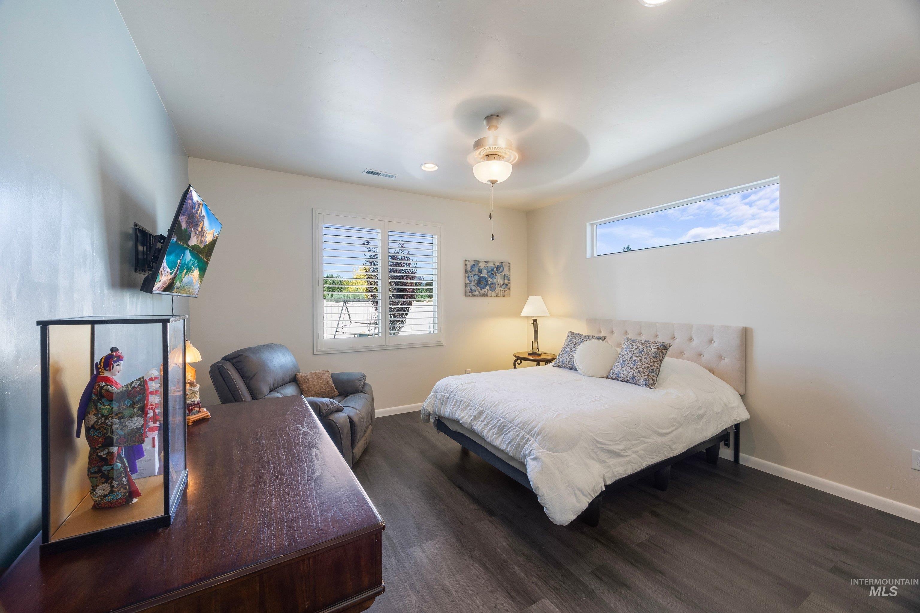 310 S Voyage Ave, Caldwell, Idaho 83605, 3 Bedrooms, 2 Bathrooms, Residential For Sale, Price $400,000,MLS 98999632