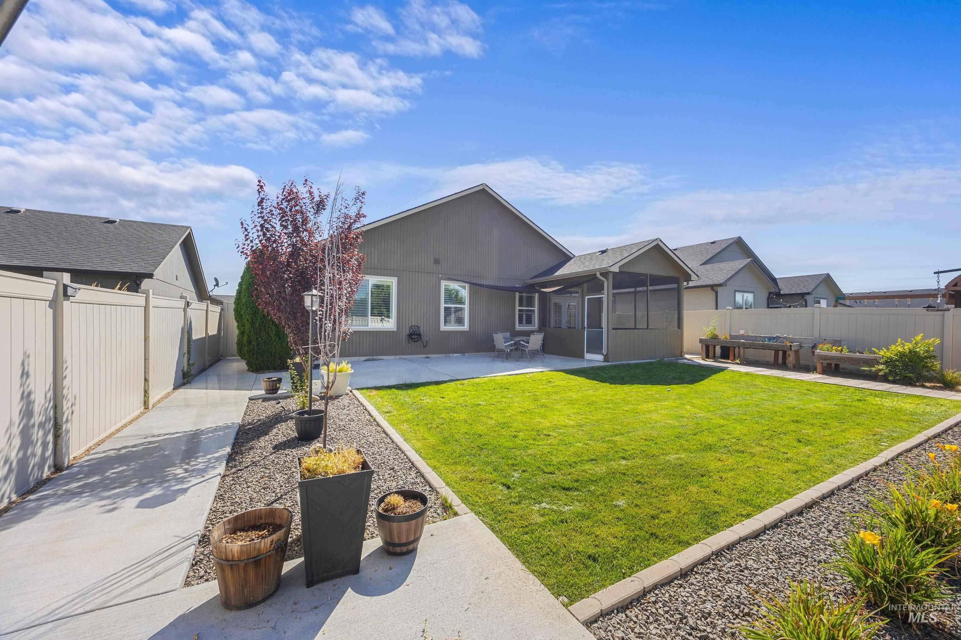 310 S Voyage Ave, Caldwell, Idaho 83605, 3 Bedrooms, 2 Bathrooms, Residential For Sale, Price $400,000,MLS 98999632