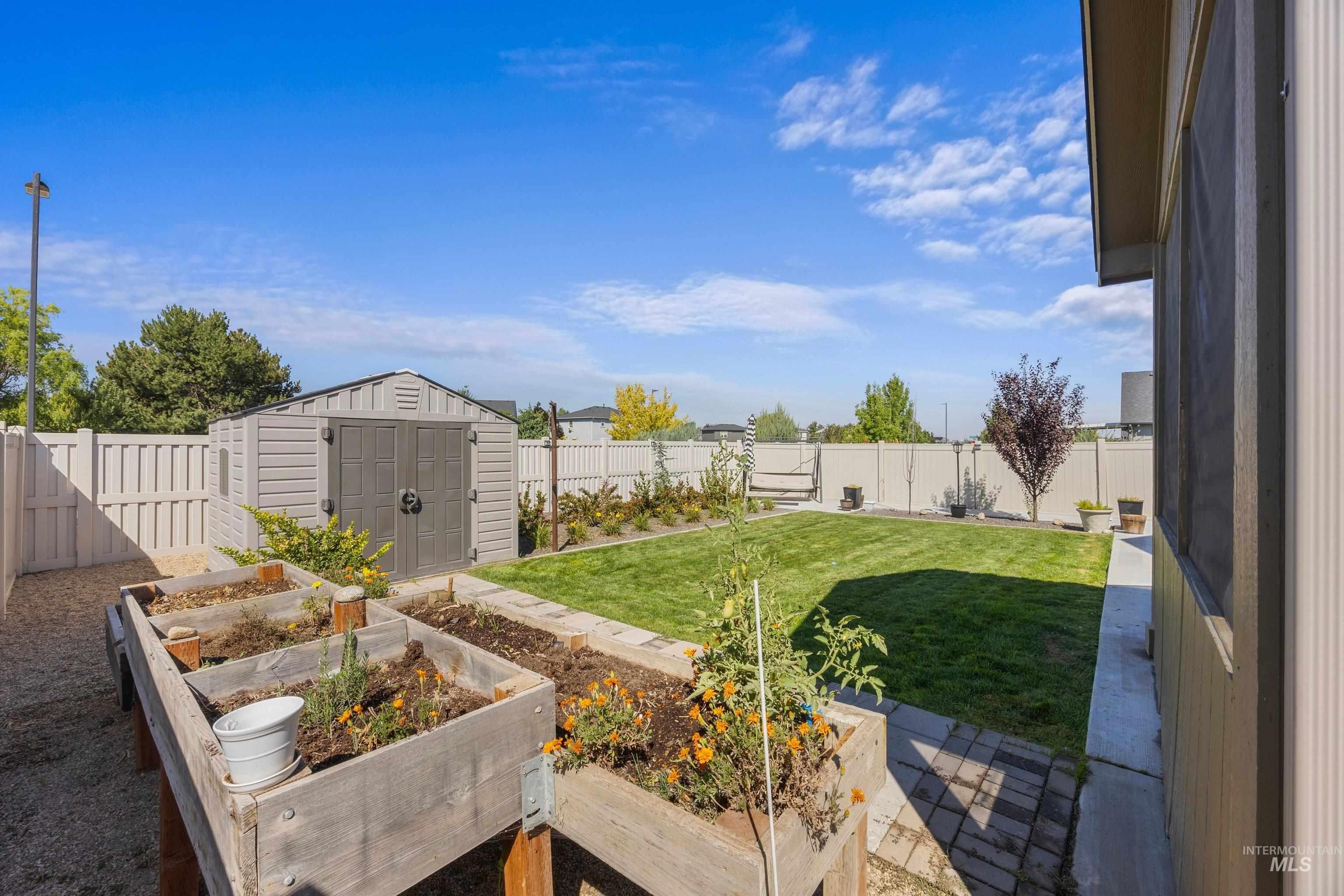 310 S Voyage Ave, Caldwell, Idaho 83605, 3 Bedrooms, 2 Bathrooms, Residential For Sale, Price $400,000,MLS 98999632