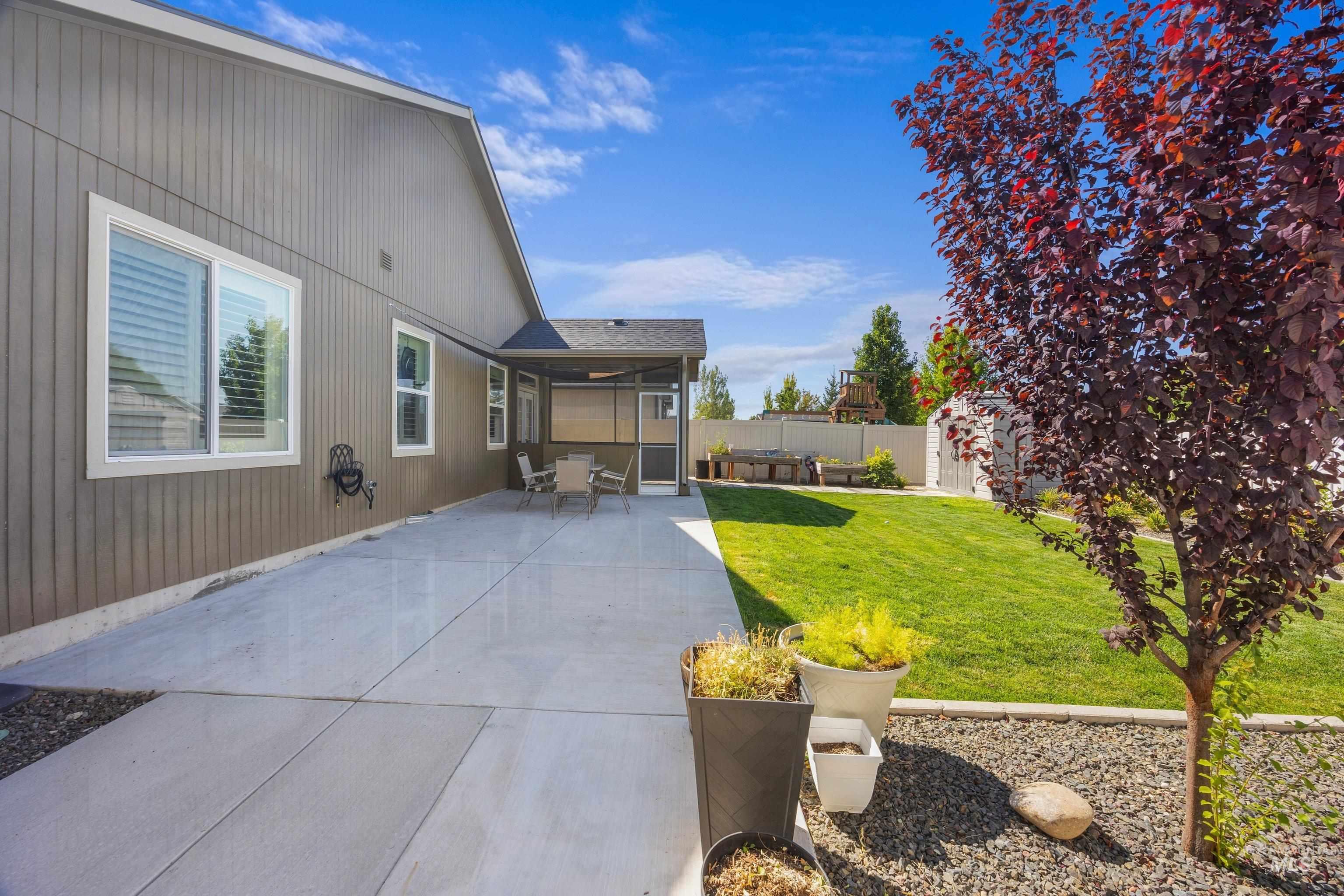 310 S Voyage Ave, Caldwell, Idaho 83605, 3 Bedrooms, 2 Bathrooms, Residential For Sale, Price $400,000,MLS 98999632