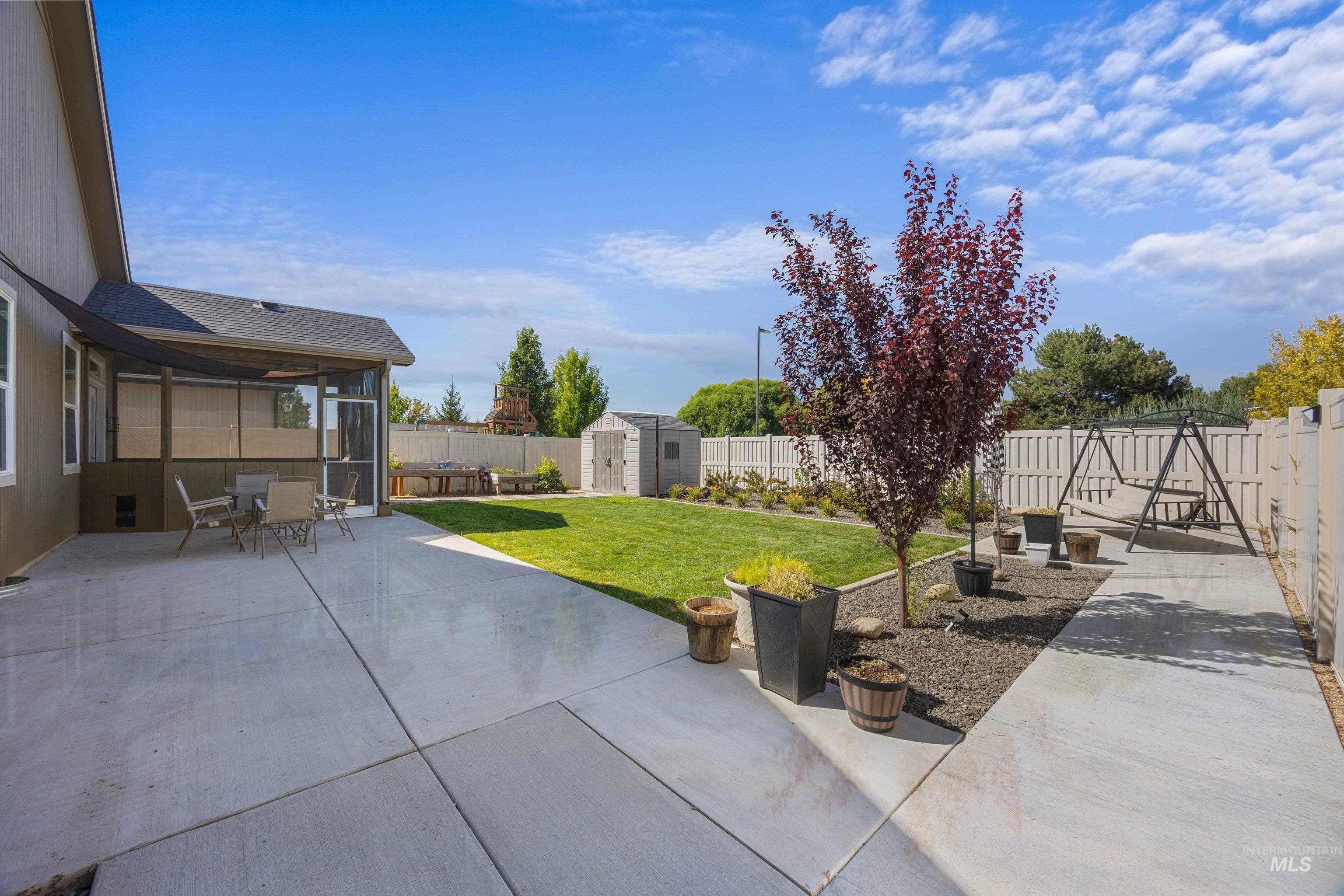 310 S Voyage Ave, Caldwell, Idaho 83605, 3 Bedrooms, 2 Bathrooms, Residential For Sale, Price $400,000,MLS 98999632