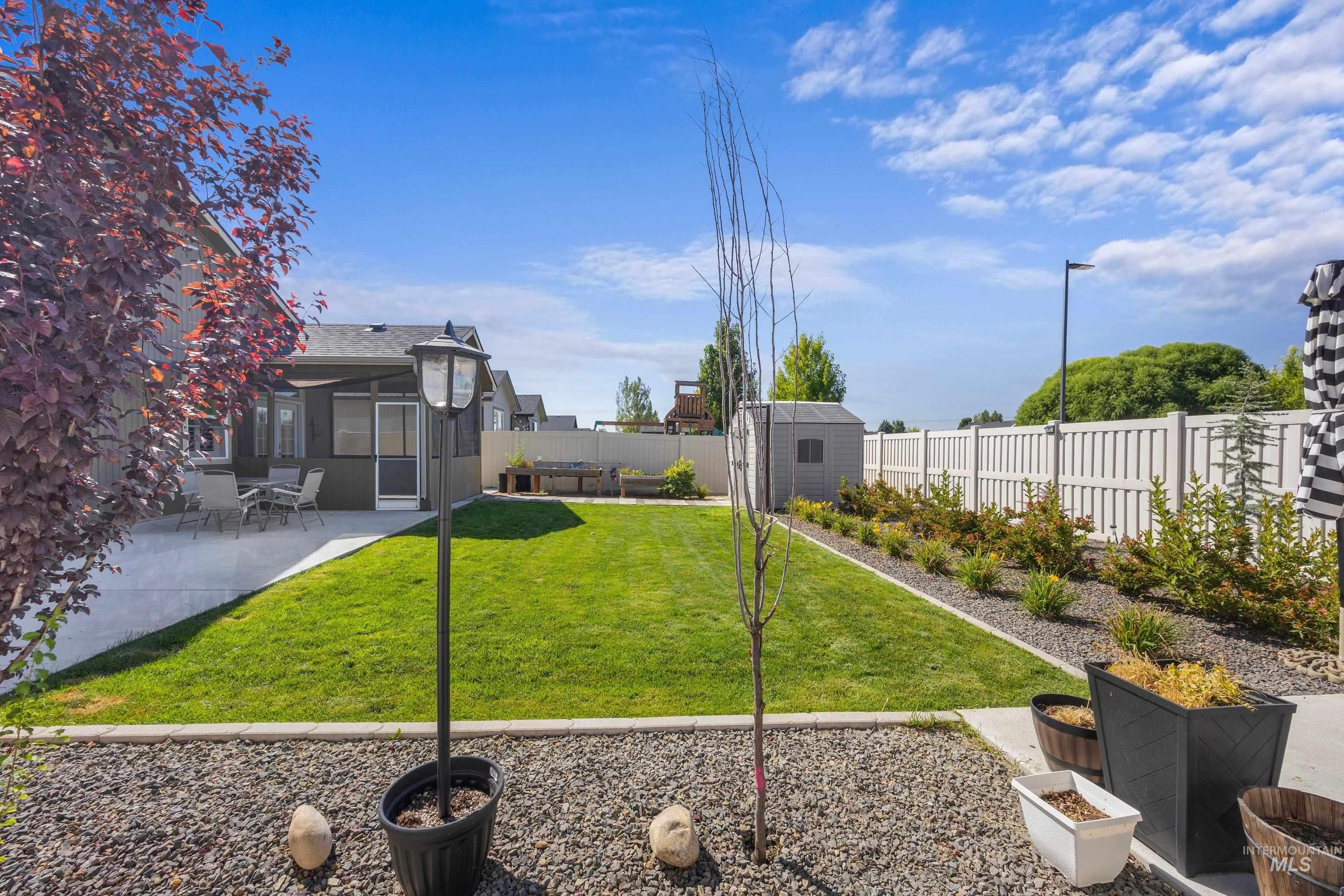 310 S Voyage Ave, Caldwell, Idaho 83605, 3 Bedrooms, 2 Bathrooms, Residential For Sale, Price $400,000,MLS 98999632