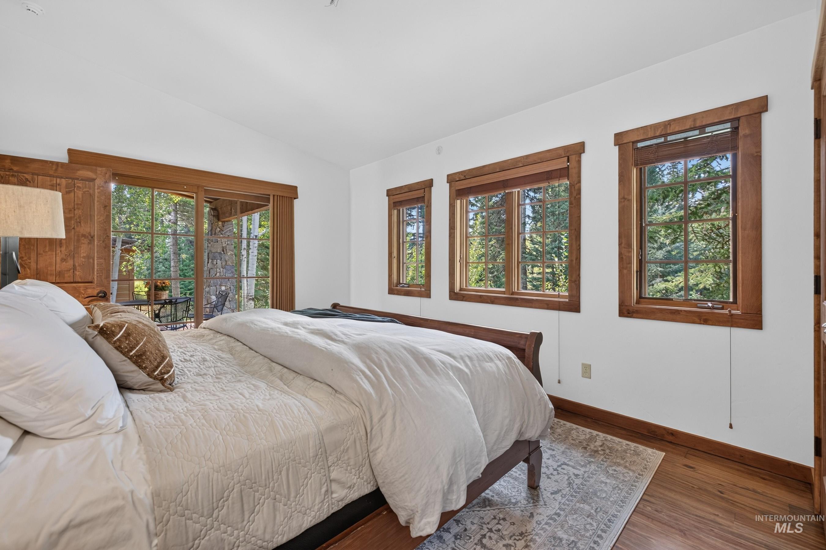 15 Rock Creek Court, Donnelly, Idaho 83615, 2 Bedrooms, 2.5 Bathrooms, Residential For Sale, Price $1,385,000,MLS 98999633