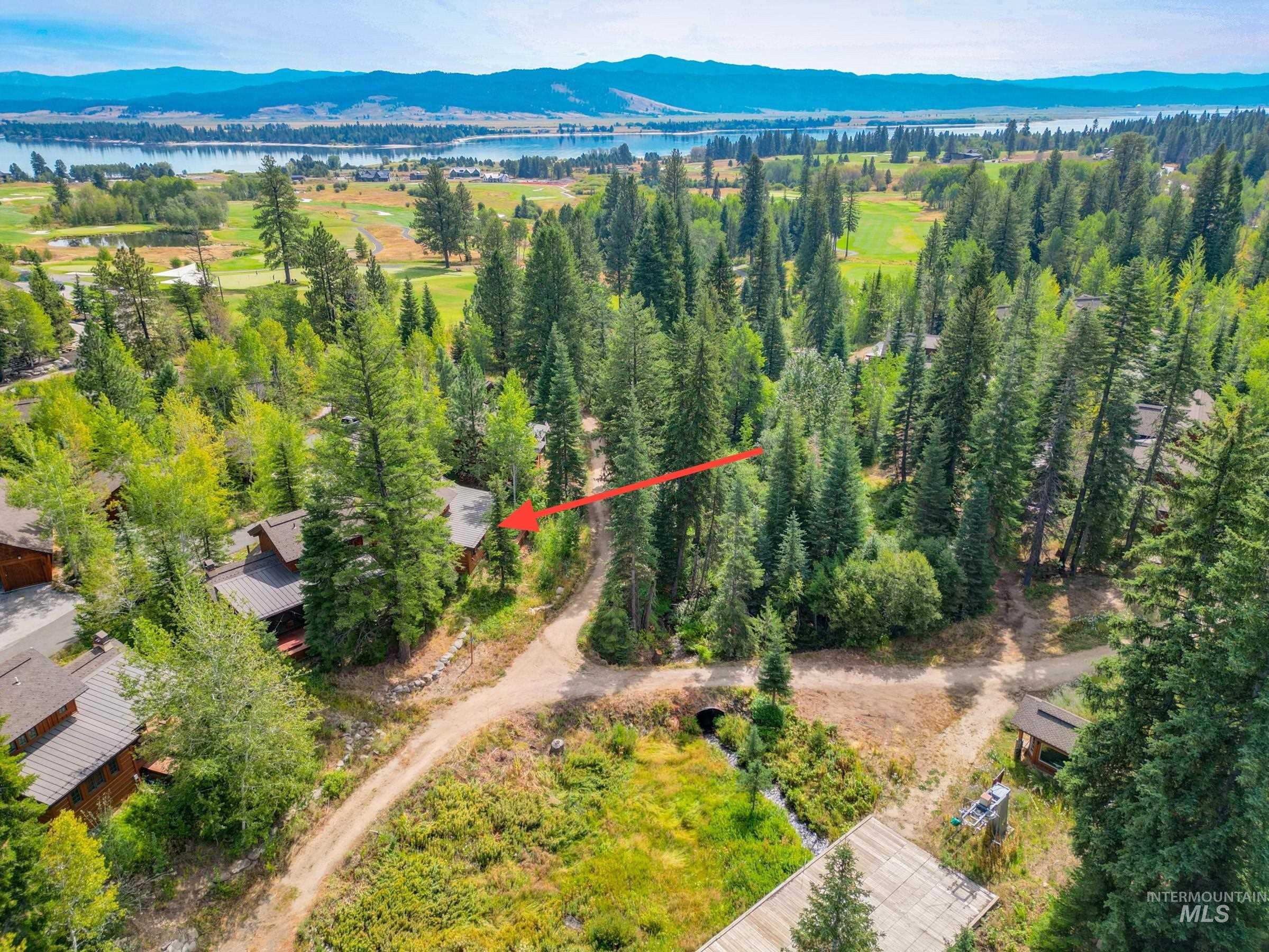 15 Rock Creek Court, Donnelly, Idaho 83615, 2 Bedrooms, 2.5 Bathrooms, Residential For Sale, Price $1,385,000,MLS 98999633