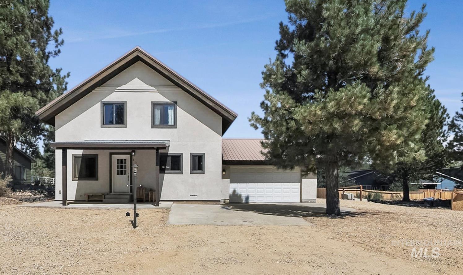 124 Mores Creek Dr, Idaho City, Idaho 83631, 3 Bedrooms, 2.5 Bathrooms, Residential For Sale, Price $469,900,MLS 98999634