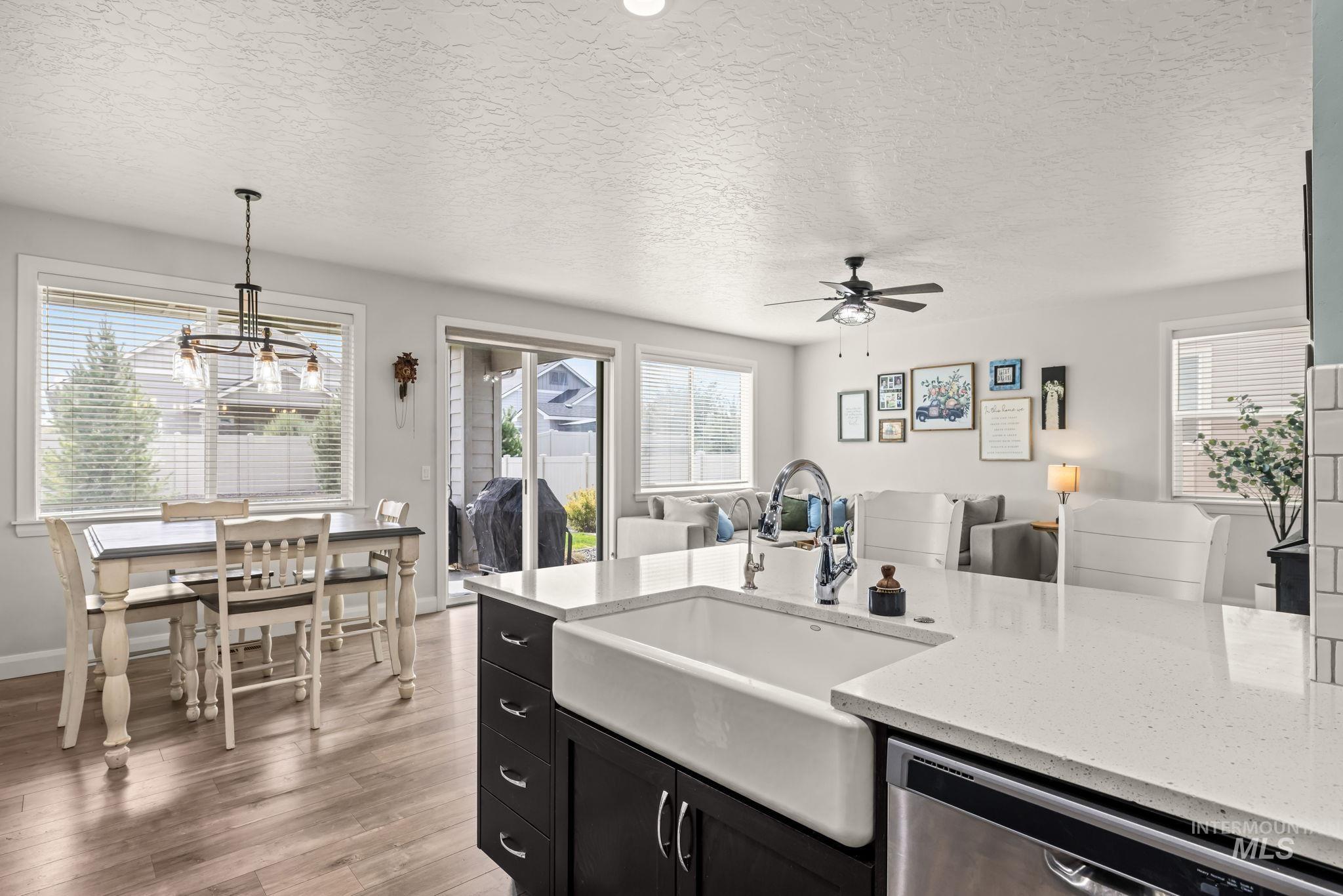 11701 W Pachino Drive, Nampa, Idaho 83686, 4 Bedrooms, 3 Bathrooms, Residential For Sale, Price $490,000,MLS 98999636