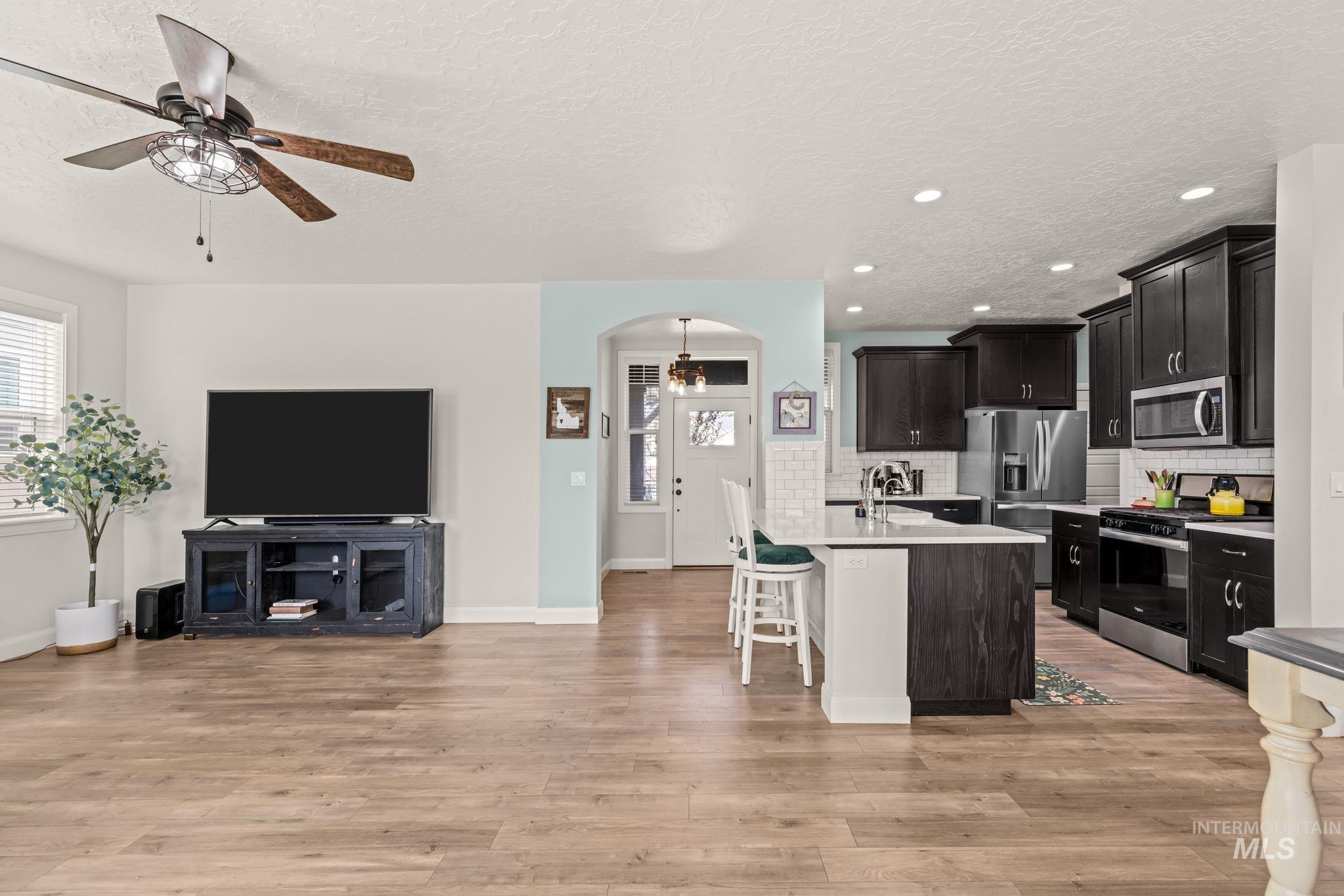 11701 W Pachino Drive, Nampa, Idaho 83686, 4 Bedrooms, 3 Bathrooms, Residential For Sale, Price $490,000,MLS 98999636