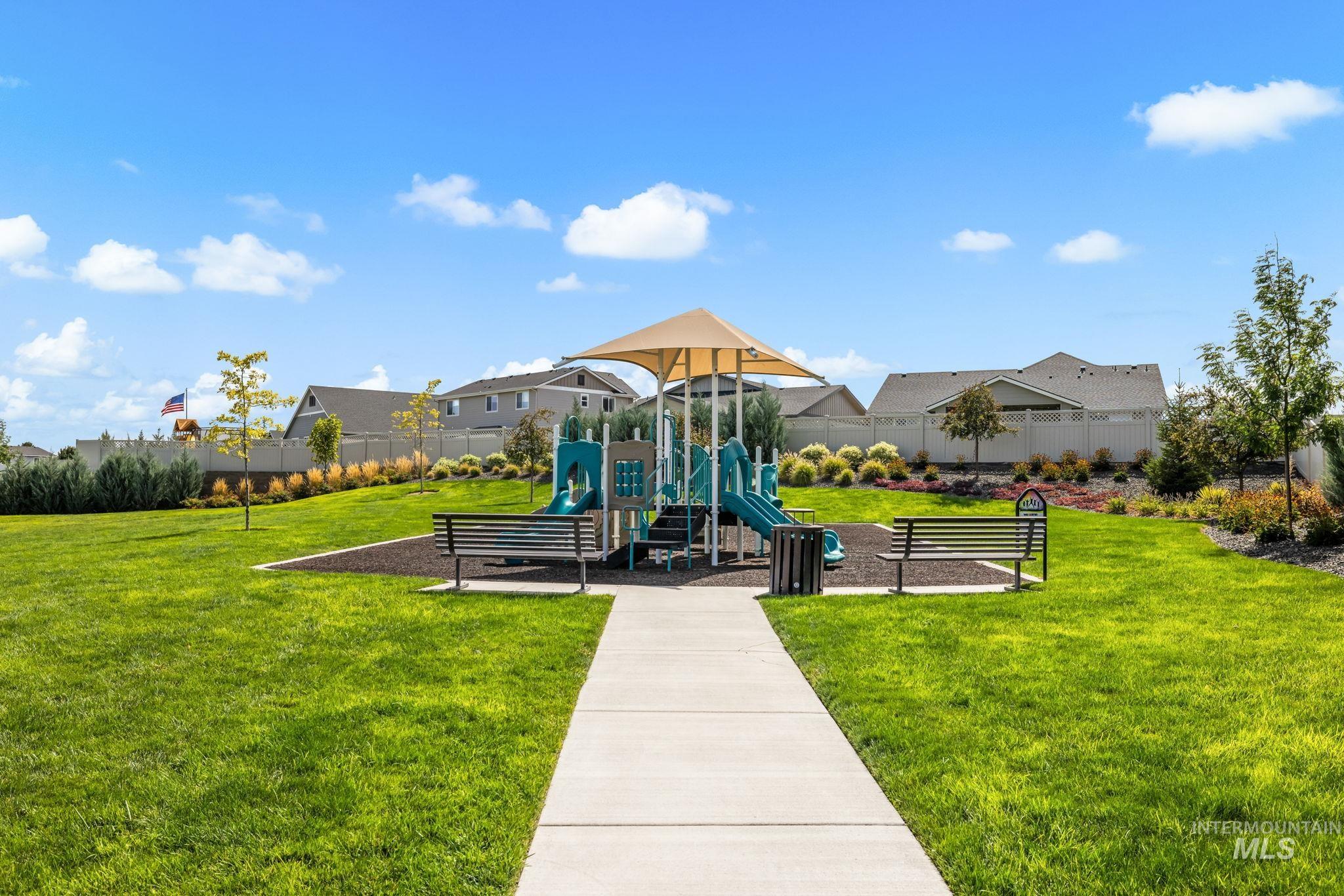 11701 W Pachino Drive, Nampa, Idaho 83686, 4 Bedrooms, 3 Bathrooms, Residential For Sale, Price $490,000,MLS 98999636