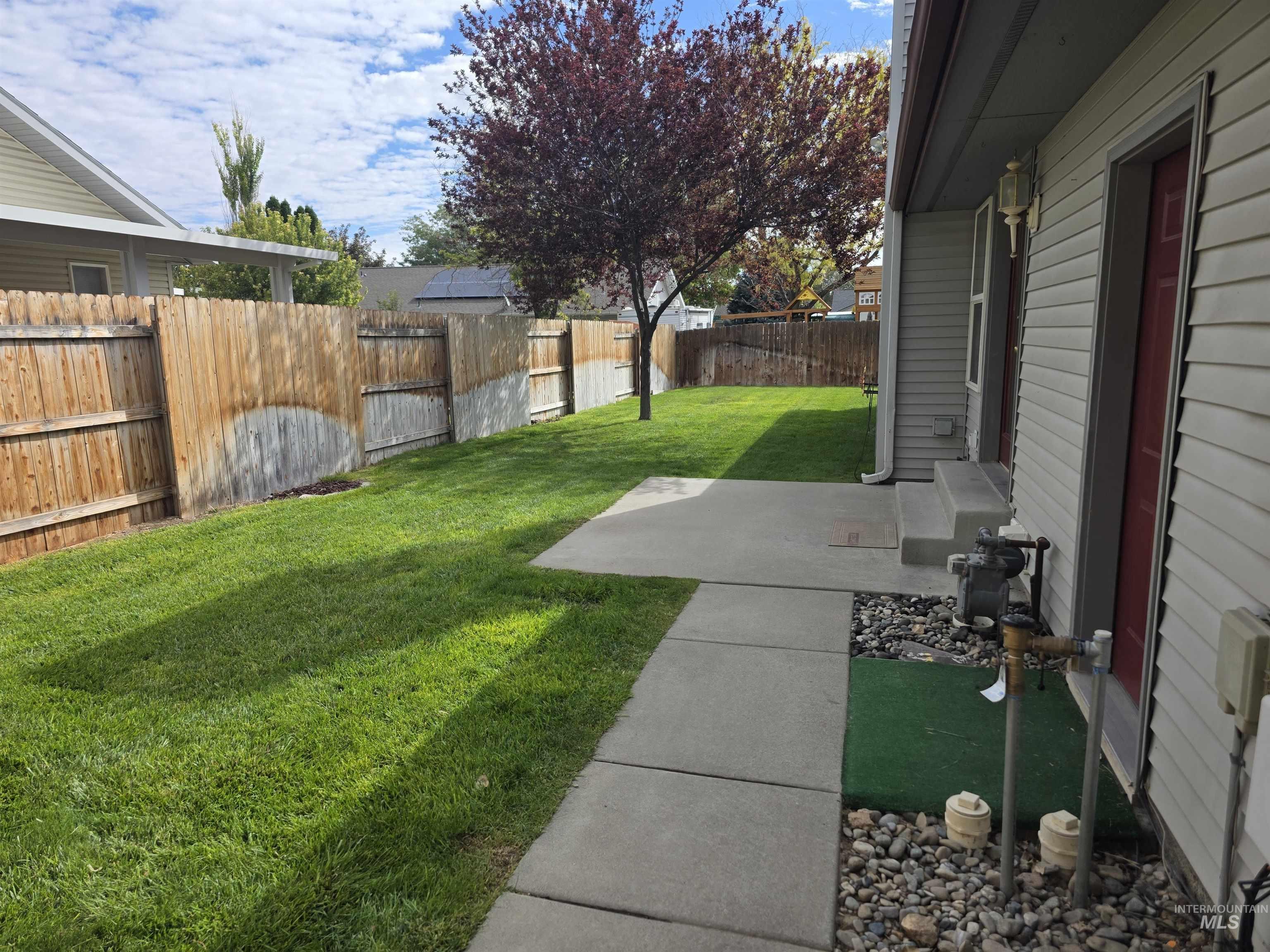 2657 4th Ave. East, Twin Falls, Idaho 83301, 3 Bedrooms, 2 Bathrooms, Residential For Sale, Price $360,000,MLS 98999637