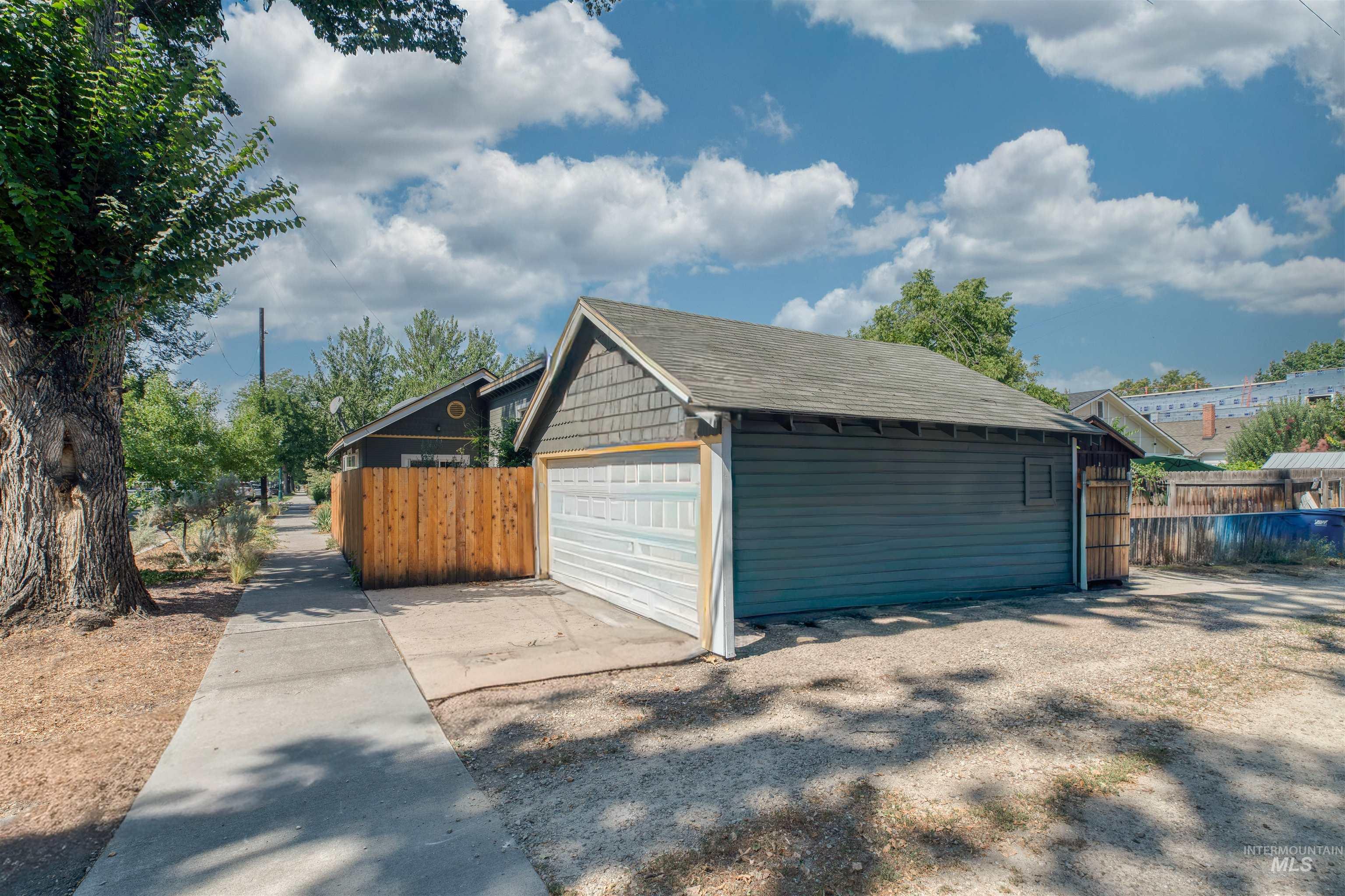 1900 N 13th St, Boise, Idaho 83702, 3 Bedrooms, 1.5 Bathrooms, Residential For Sale, Price $699,900,MLS 98999639