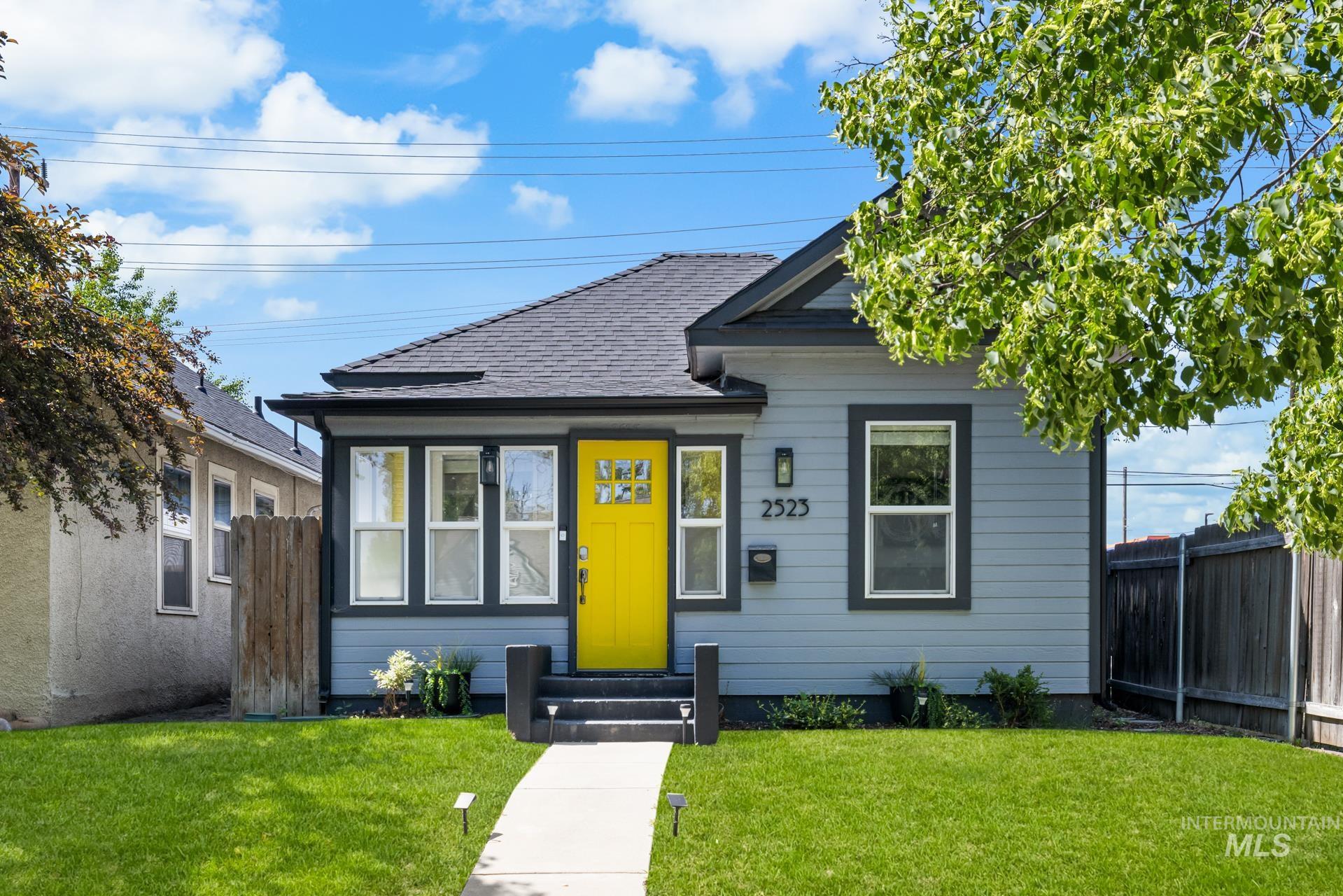 2523 W Idaho St, Boise, Idaho 83702, 2 Bedrooms, 1 Bathroom, Residential For Sale, Price $499,000,MLS 98999640