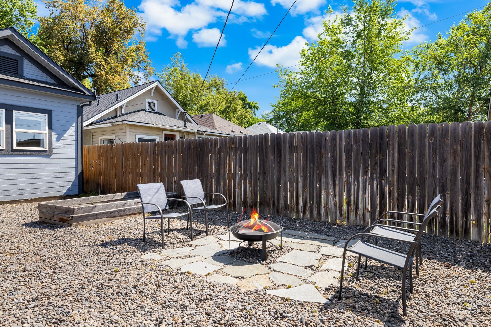 2523 W Idaho St, Boise, Idaho 83702, 2 Bedrooms, 1 Bathroom, Residential For Sale, Price $499,000,MLS 98999640