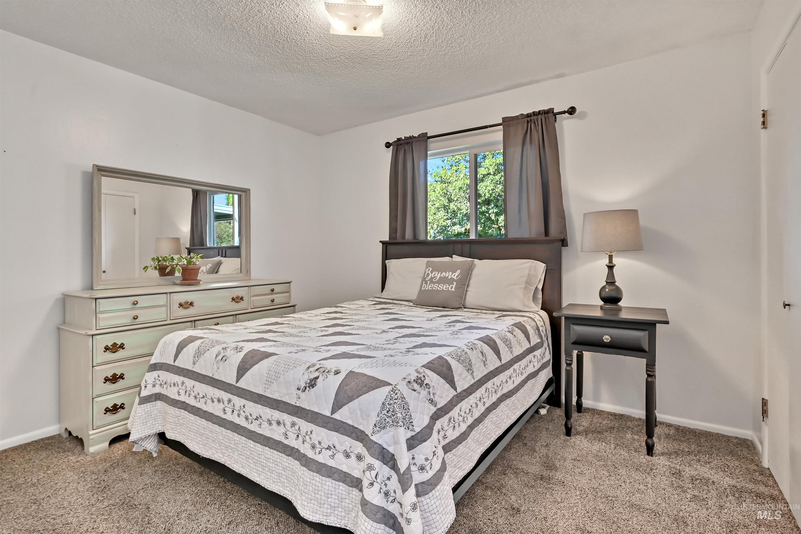 172 N Benewah Place, Nampa, Idaho 83651, 3 Bedrooms, 2 Bathrooms, Residential For Sale, Price $390,000,MLS 98999642