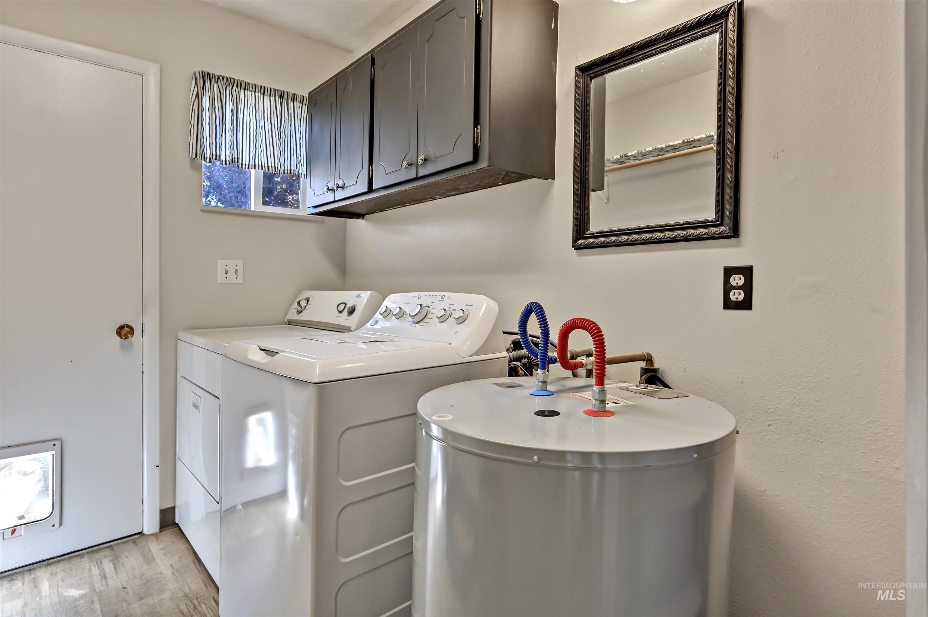 172 N Benewah Place, Nampa, Idaho 83651, 3 Bedrooms, 2 Bathrooms, Residential For Sale, Price $390,000,MLS 98999642