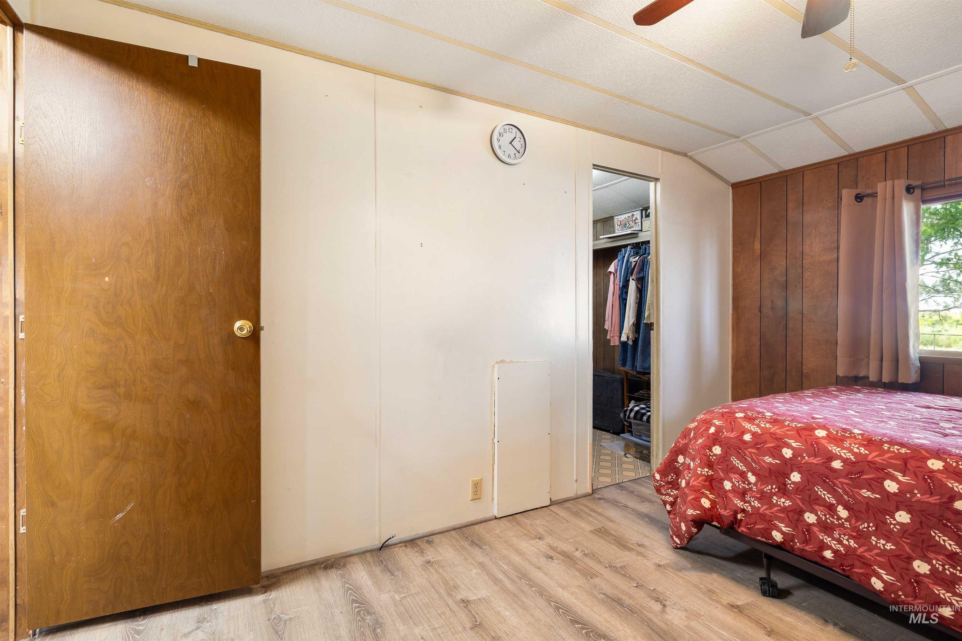 236 N 200 W, Jerome, Idaho 83338, 4 Bedrooms, 2 Bathrooms, Residential For Sale, Price $350,000, 98999643