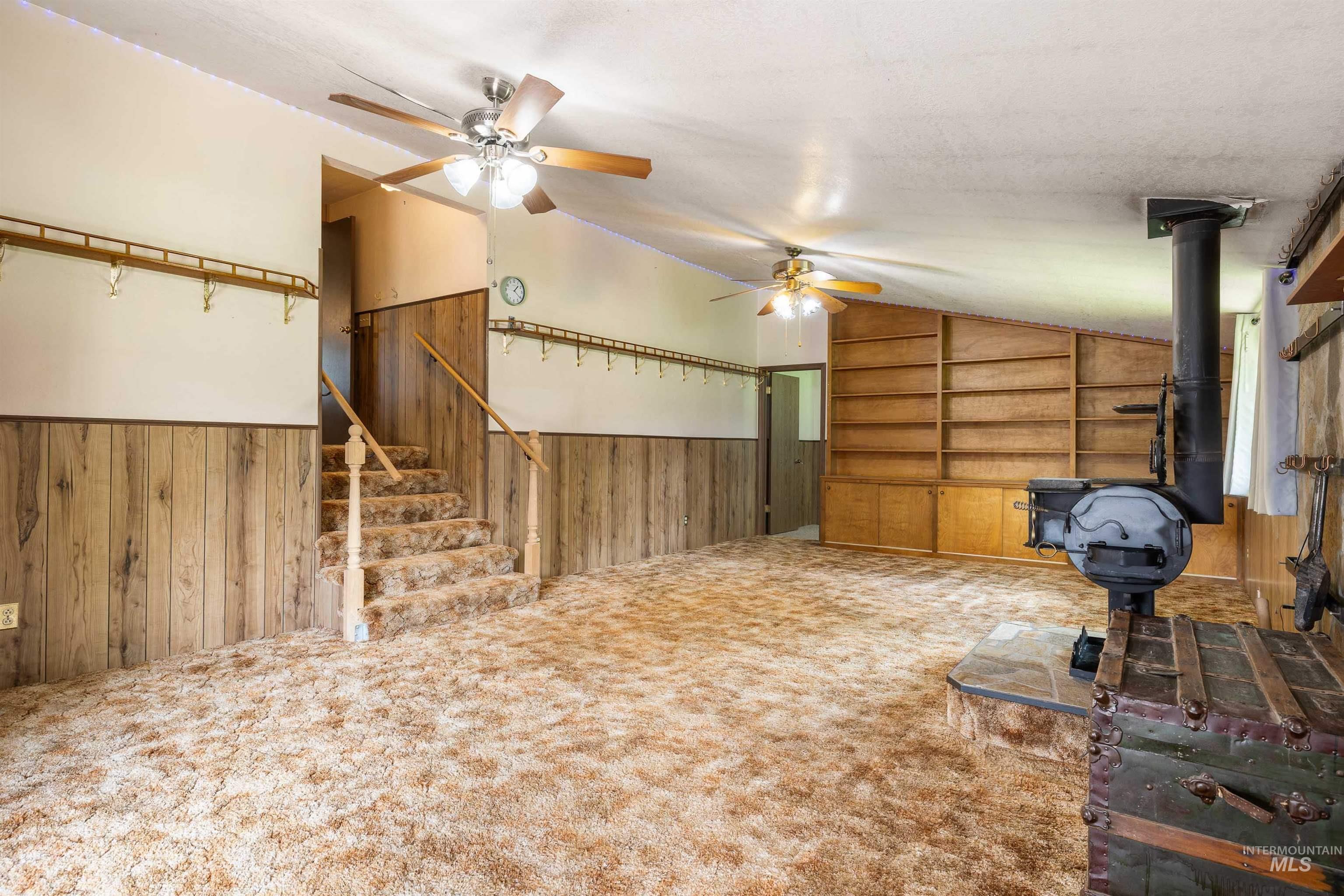236 N 200 W, Jerome, Idaho 83338, 4 Bedrooms, 2 Bathrooms, Residential For Sale, Price $350,000, 98999643