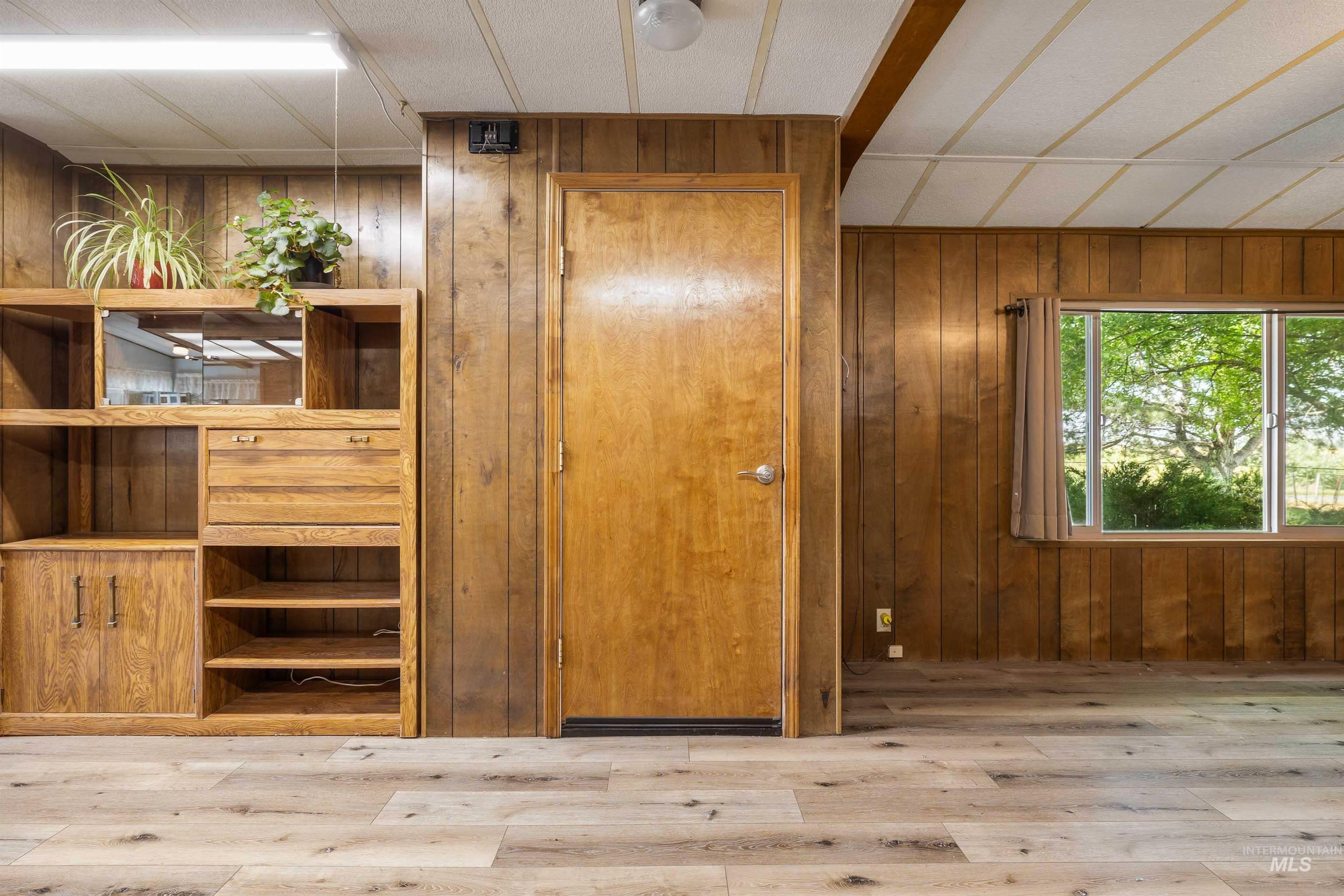 236 N 200 W, Jerome, Idaho 83338, 4 Bedrooms, 2 Bathrooms, Residential For Sale, Price $350,000, 98999643