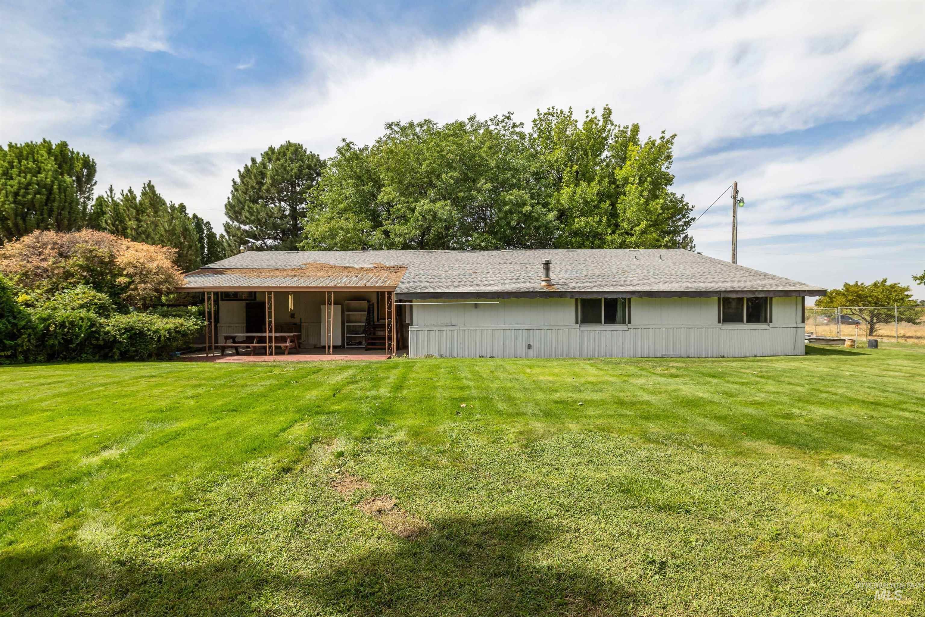 236 N 200 W, Jerome, Idaho 83338, 4 Bedrooms, 2 Bathrooms, Residential For Sale, Price $350,000, 98999643