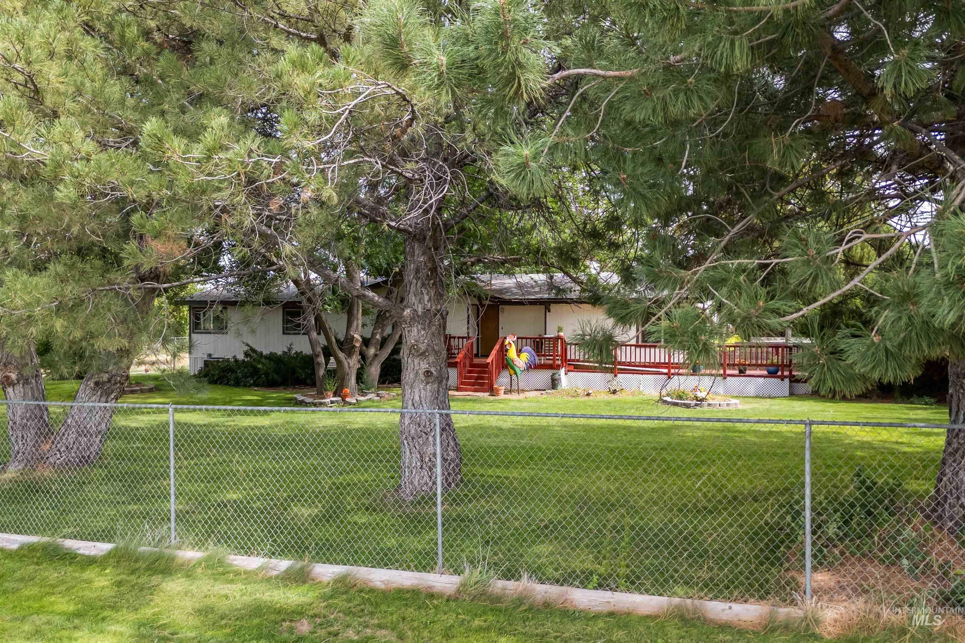 236 N 200 W, Jerome, Idaho 83338, 4 Bedrooms, 2 Bathrooms, Residential For Sale, Price $350,000, 98999643