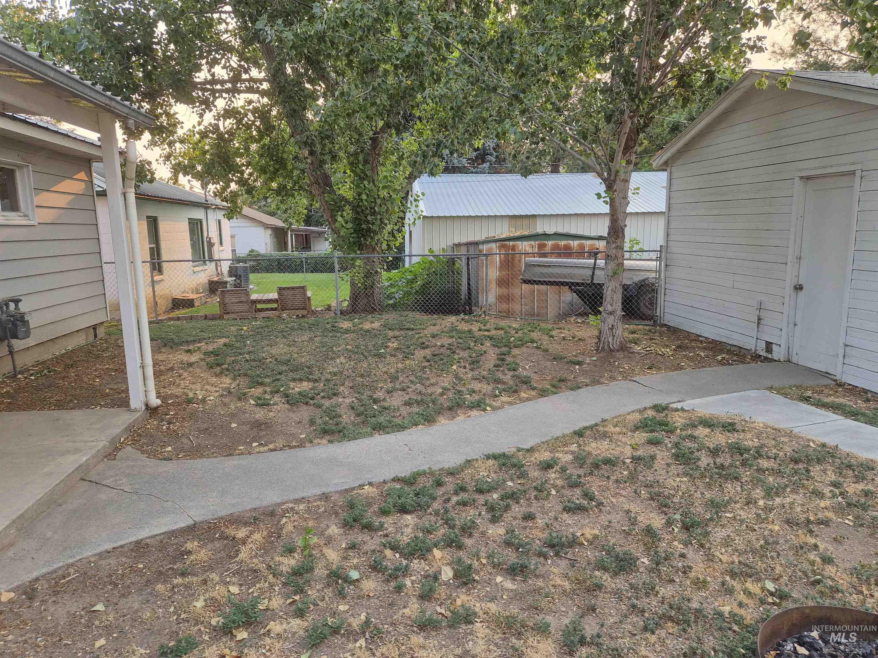 618 E Avenue D, Jerome, Idaho 83338, 2 Bedrooms, 1 Bathroom, Residential For Sale, Price $239,900, 98999645