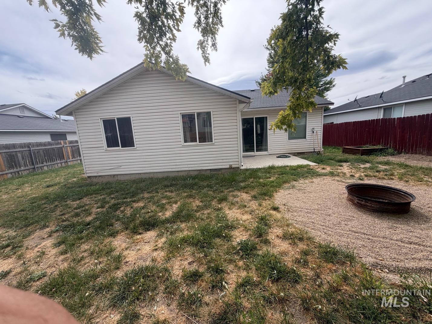 1916 W Havenwood Ave, Nampa, Idaho 83651, 3 Bedrooms, 2 Bathrooms, Residential For Sale, Price $350,000, 98999648