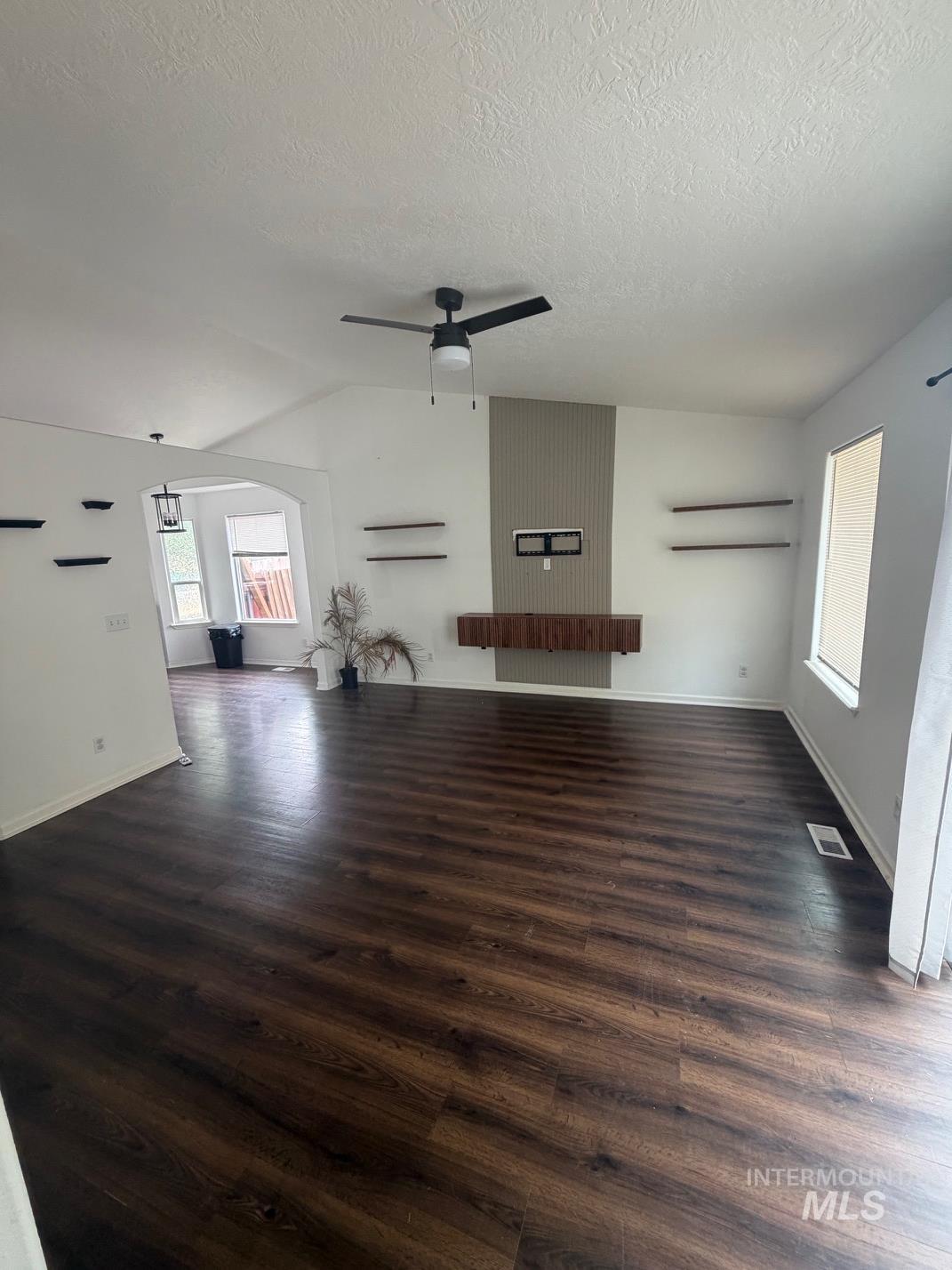 1916 W Havenwood Ave, Nampa, Idaho 83651, 3 Bedrooms, 2 Bathrooms, Residential For Sale, Price $350,000, 98999648