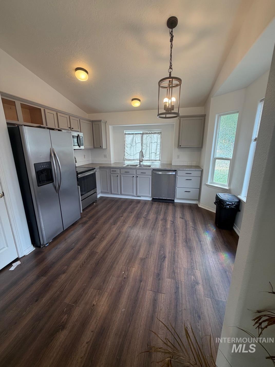 1916 W Havenwood Ave, Nampa, Idaho 83651, 3 Bedrooms, 2 Bathrooms, Residential For Sale, Price $350,000, 98999648