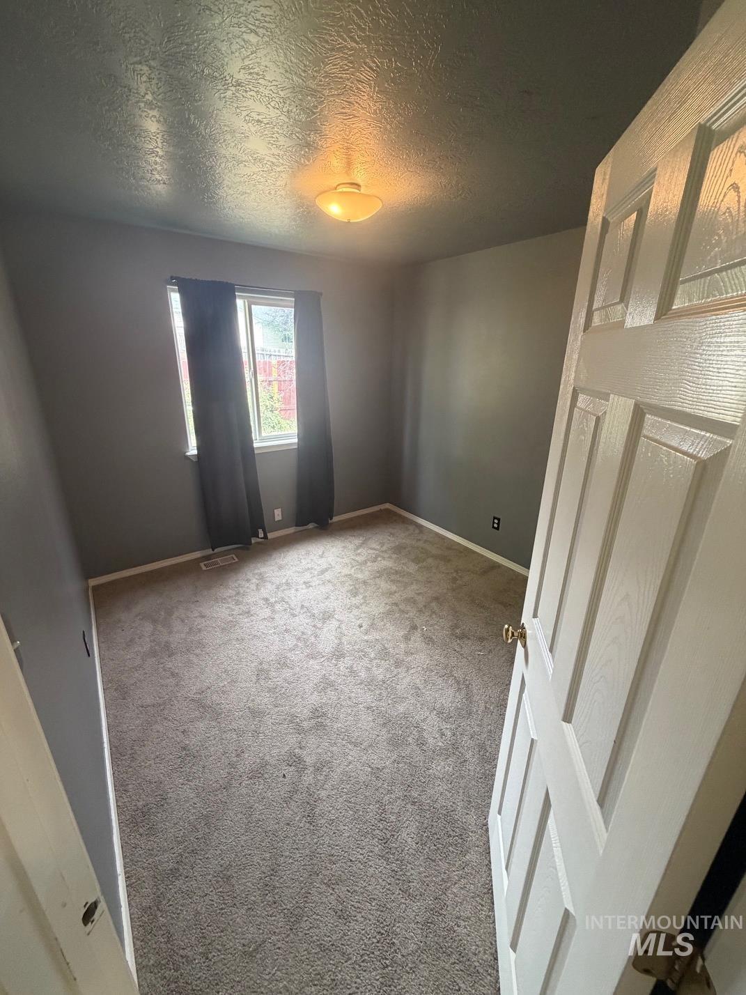 1916 W Havenwood Ave, Nampa, Idaho 83651, 3 Bedrooms, 2 Bathrooms, Residential For Sale, Price $350,000, 98999648