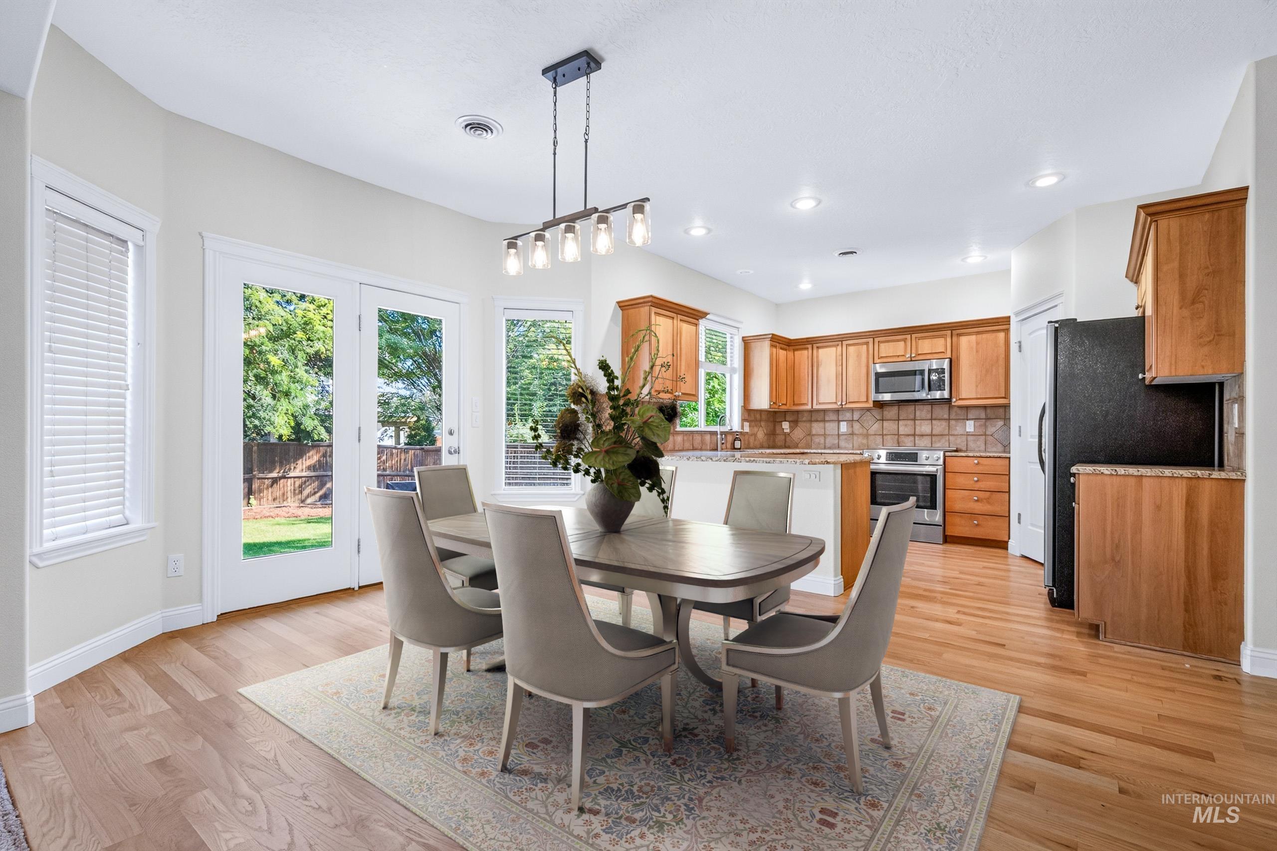 1240 W Barrymore, Meridian, Idaho 83646, 5 Bedrooms, 3.5 Bathrooms, Residential For Sale, Price $715,000, 98999650