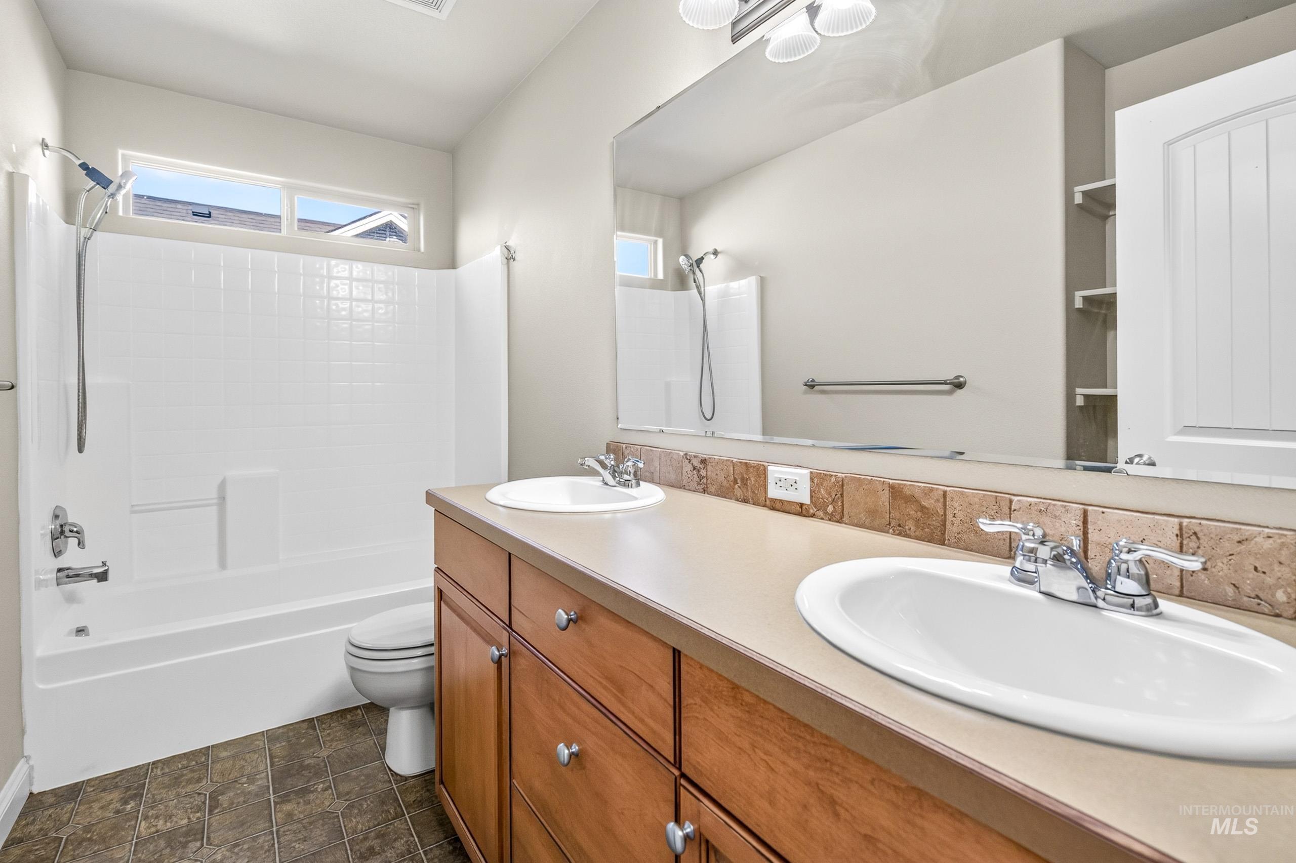 1240 W Barrymore, Meridian, Idaho 83646, 5 Bedrooms, 3.5 Bathrooms, Residential For Sale, Price $715,000, 98999650