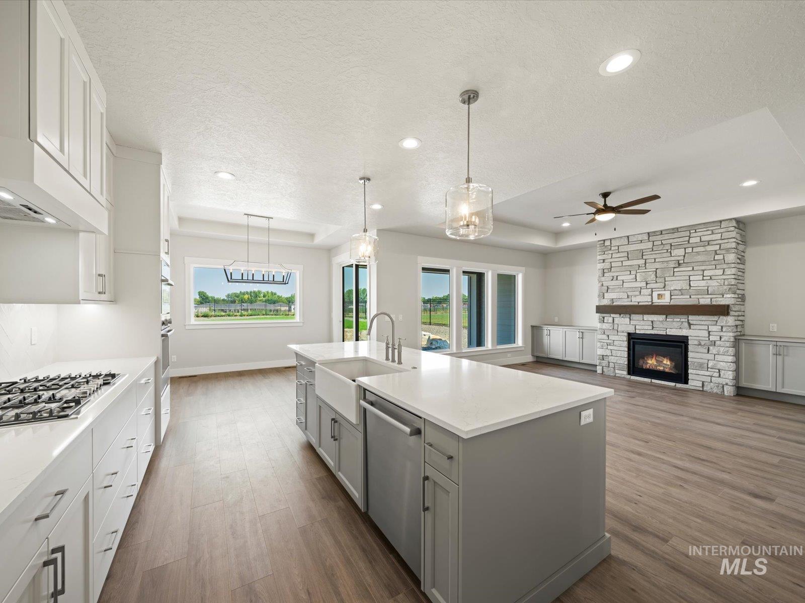 300 S Gearbox Way, Boise, Idaho 83716, 4 Bedrooms, 3.5 Bathrooms, Residential For Sale, Price $839,900, 98999653