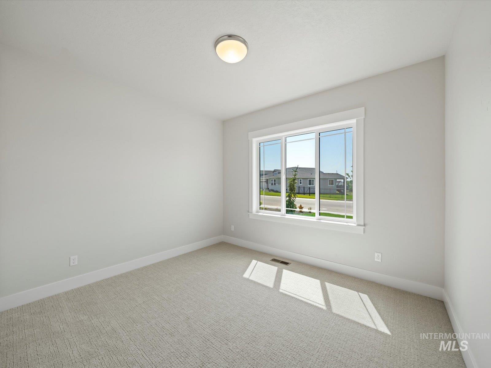 300 S Gearbox Way, Boise, Idaho 83716, 4 Bedrooms, 3.5 Bathrooms, Residential For Sale, Price $839,900, 98999653