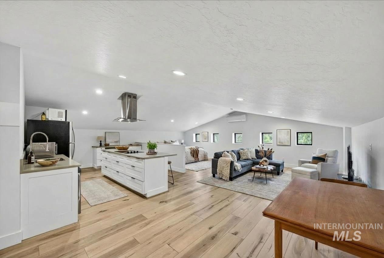 16 Lost River Dr, McCall, Idaho 83638, 4 Bedrooms, 3.5 Bathrooms, Residential For Sale, Price $1,498,000, 98999657