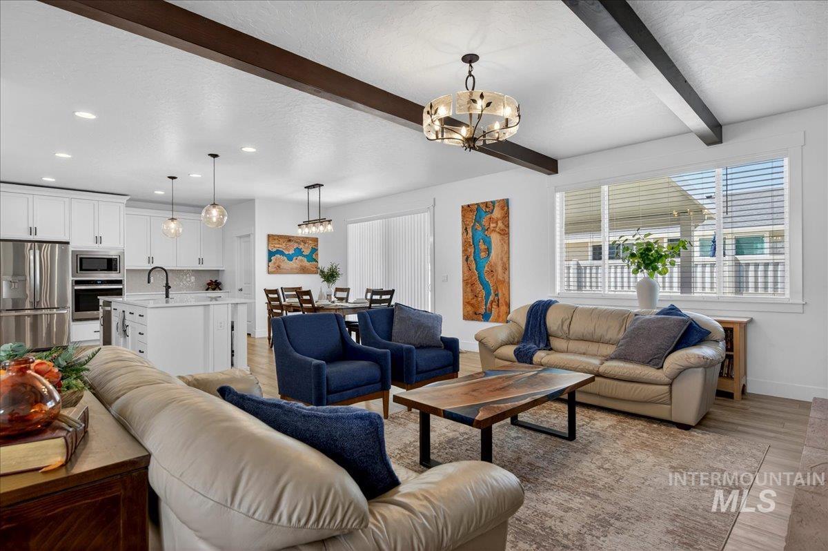 2205 N Vasquero Way, Middleton, Idaho 83644, 3 Bedrooms, 2.5 Bathrooms, Residential For Sale, Price $629,000, 98999658