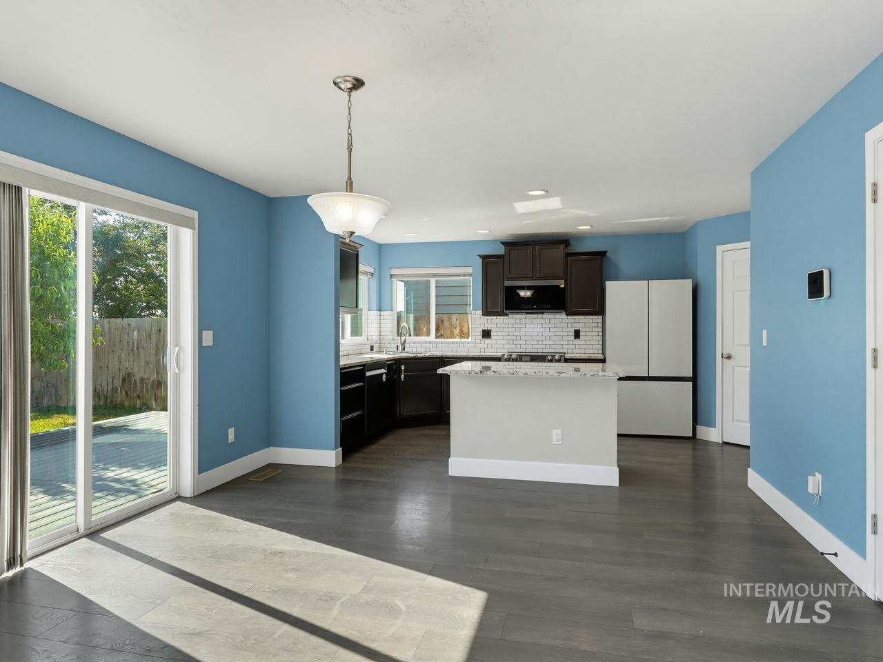 3420 N Cooper Ave, Meridian, Idaho 83646, 4 Bedrooms, 2.5 Bathrooms, Residential For Sale, Price $513,000,MLS 98999659