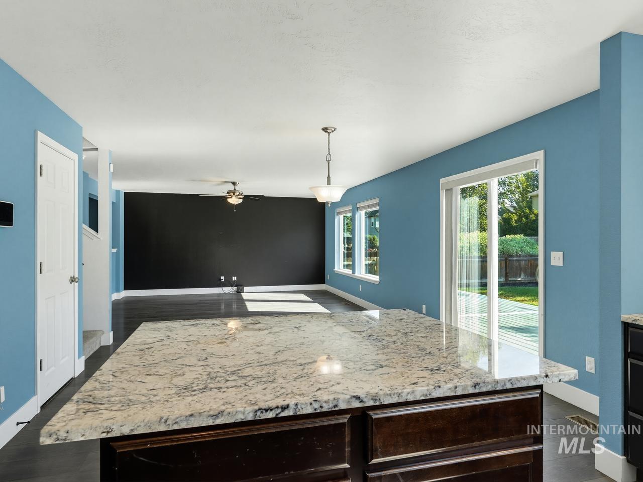 3420 N Cooper Ave, Meridian, Idaho 83646, 4 Bedrooms, 2.5 Bathrooms, Residential For Sale, Price $513,000,MLS 98999659