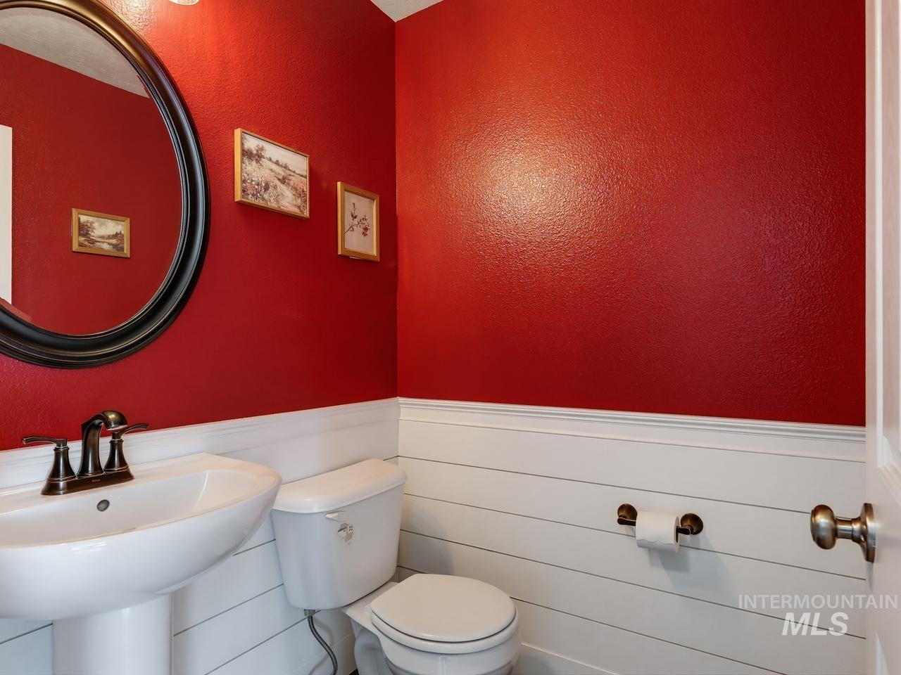3420 N Cooper Ave, Meridian, Idaho 83646, 4 Bedrooms, 2.5 Bathrooms, Residential For Sale, Price $513,000,MLS 98999659