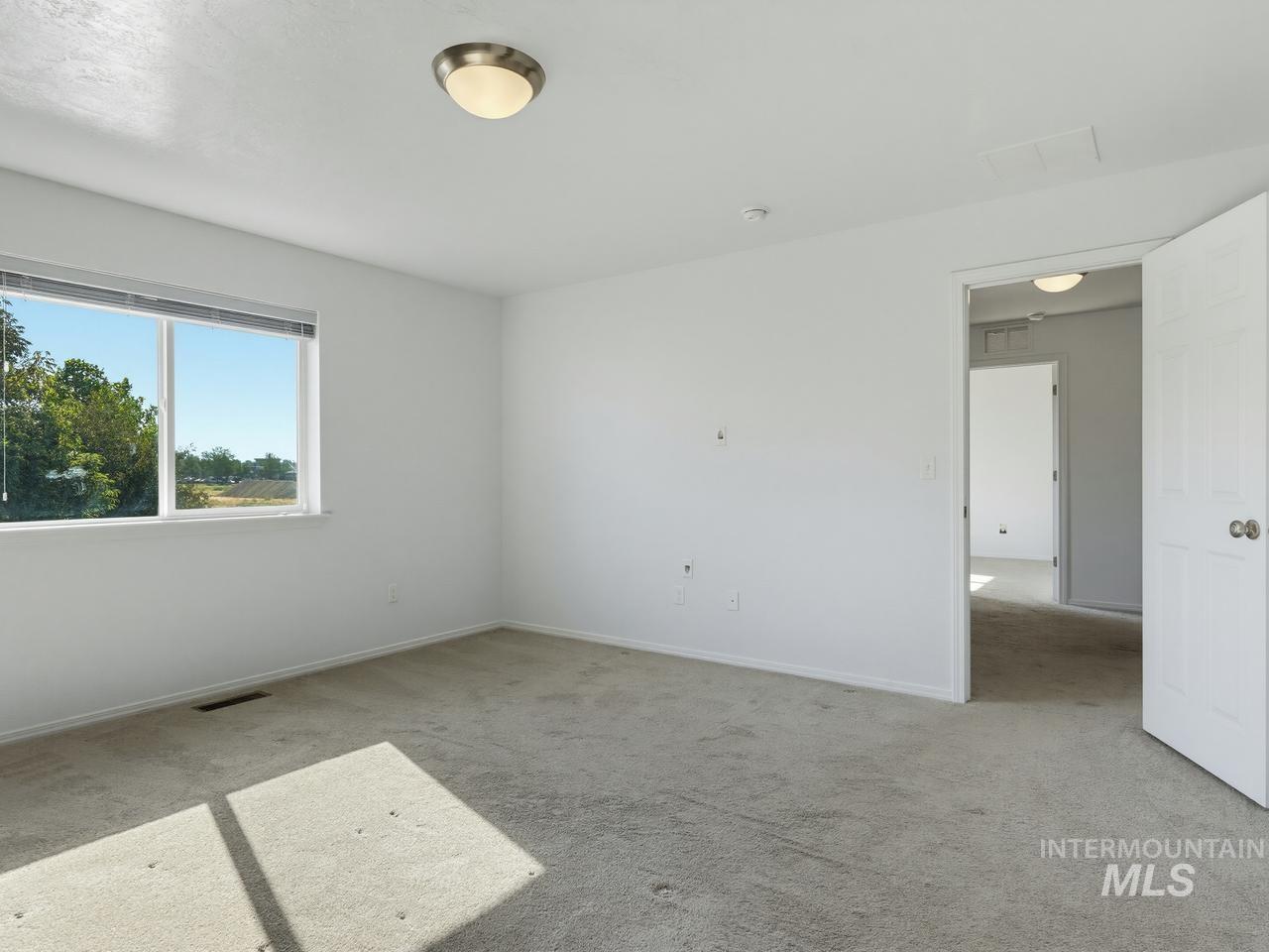3420 N Cooper Ave, Meridian, Idaho 83646, 4 Bedrooms, 2.5 Bathrooms, Residential For Sale, Price $513,000,MLS 98999659