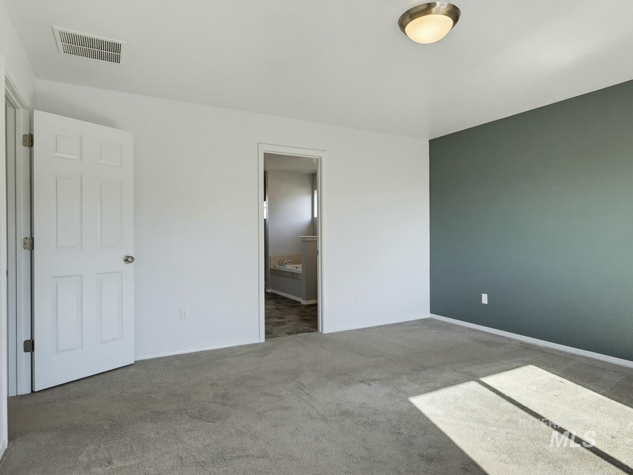 3420 N Cooper Ave, Meridian, Idaho 83646, 4 Bedrooms, 2.5 Bathrooms, Residential For Sale, Price $513,000,MLS 98999659