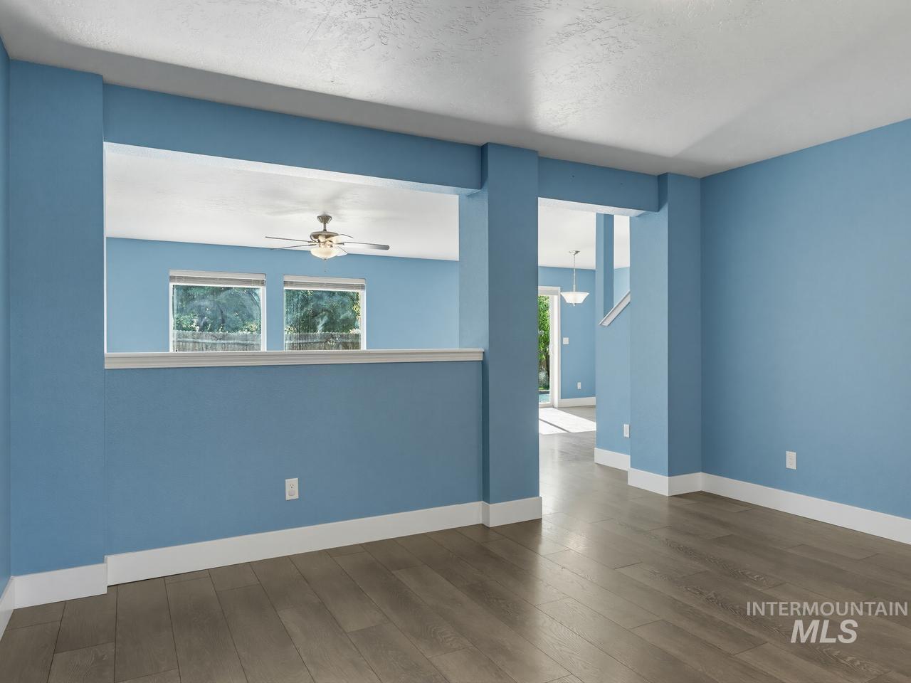 3420 N Cooper Ave, Meridian, Idaho 83646, 4 Bedrooms, 2.5 Bathrooms, Residential For Sale, Price $513,000,MLS 98999659