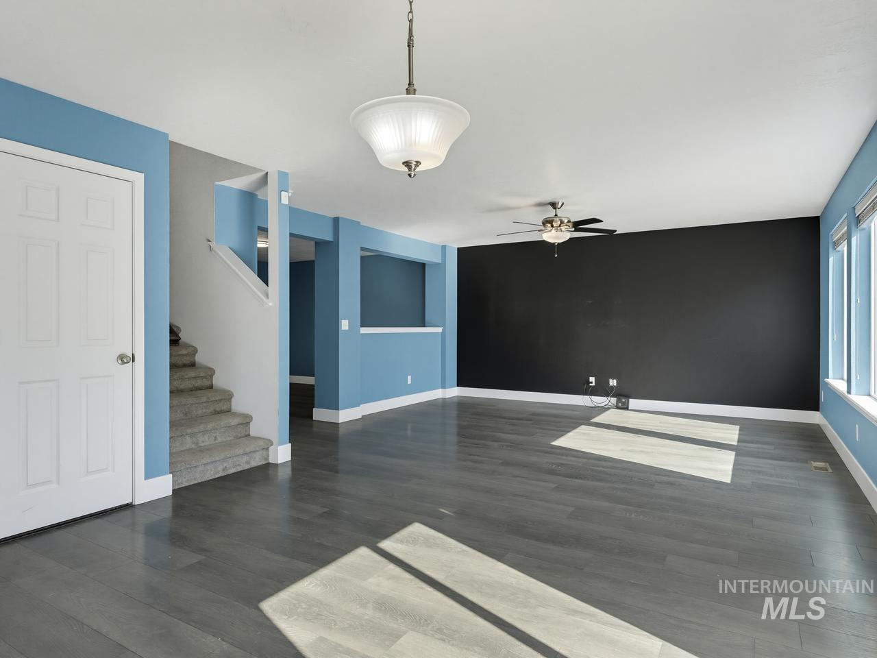 3420 N Cooper Ave, Meridian, Idaho 83646, 4 Bedrooms, 2.5 Bathrooms, Residential For Sale, Price $513,000,MLS 98999659