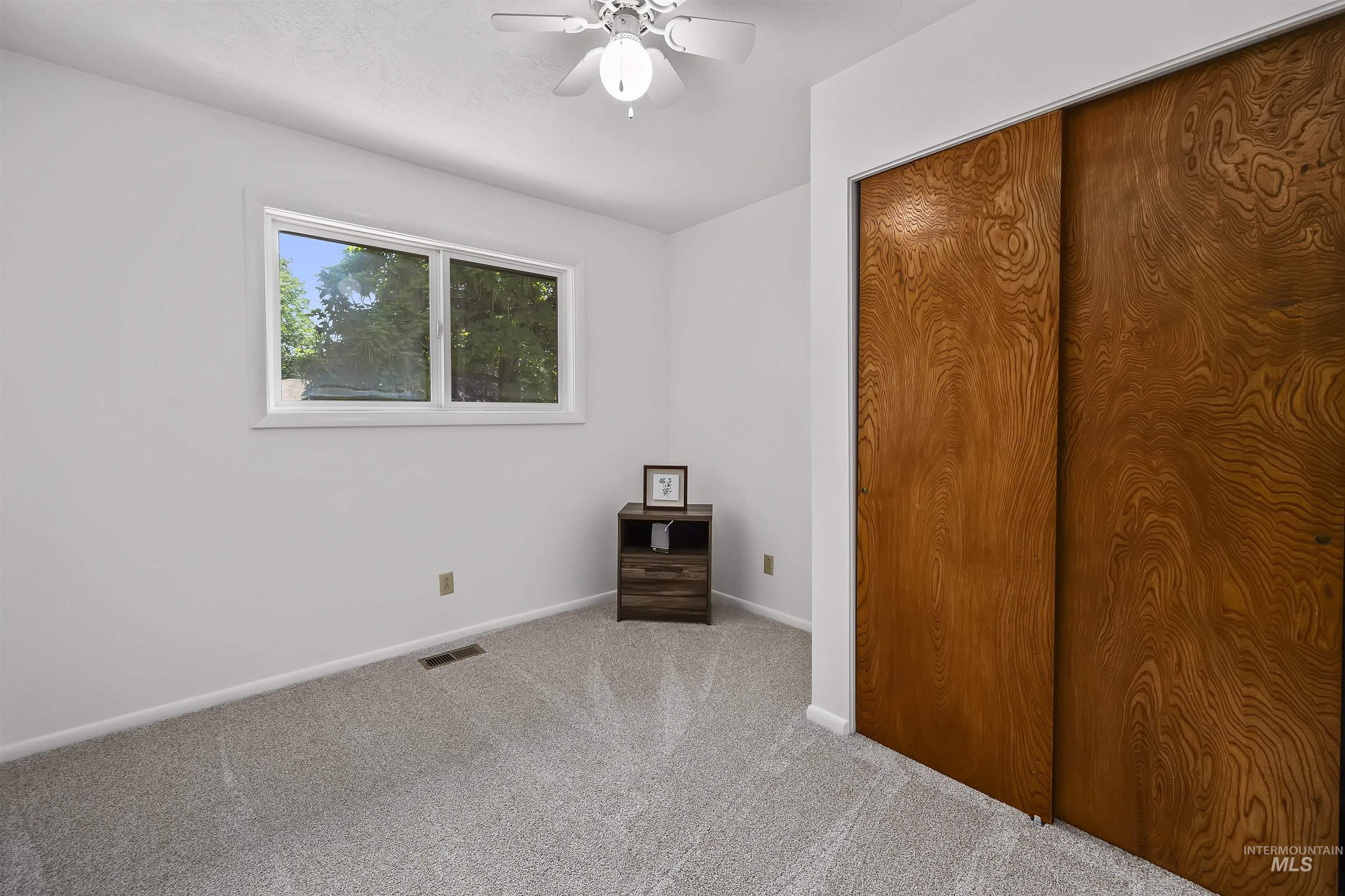 416 Dubois Ave, Twin Falls, Idaho 83301, 3 Bedrooms, 2 Bathrooms, Residential For Sale, Price $309,000, 98999661