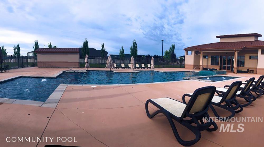 5552 N Asissi Ave, Meridian, Idaho 83646, 5 Bedrooms, 3.5 Bathrooms, Residential For Sale, Price $999,990, 98999662