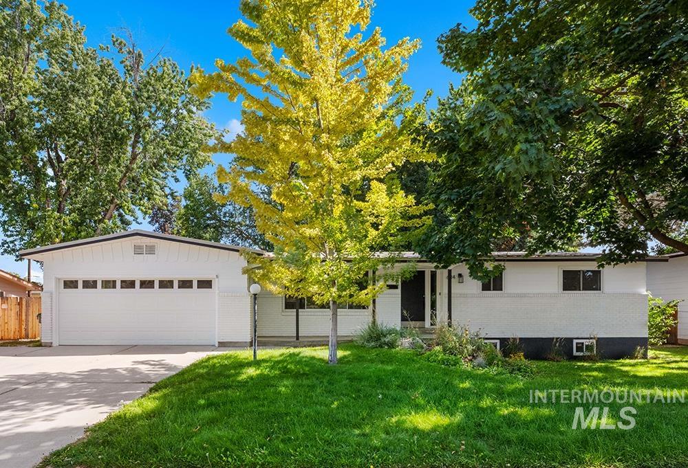 614 S Lawrence Ave, Boise, Idaho 83709, 4 Bedrooms, 3 Bathrooms, Residential For Sale, Price $585,000, 98999663